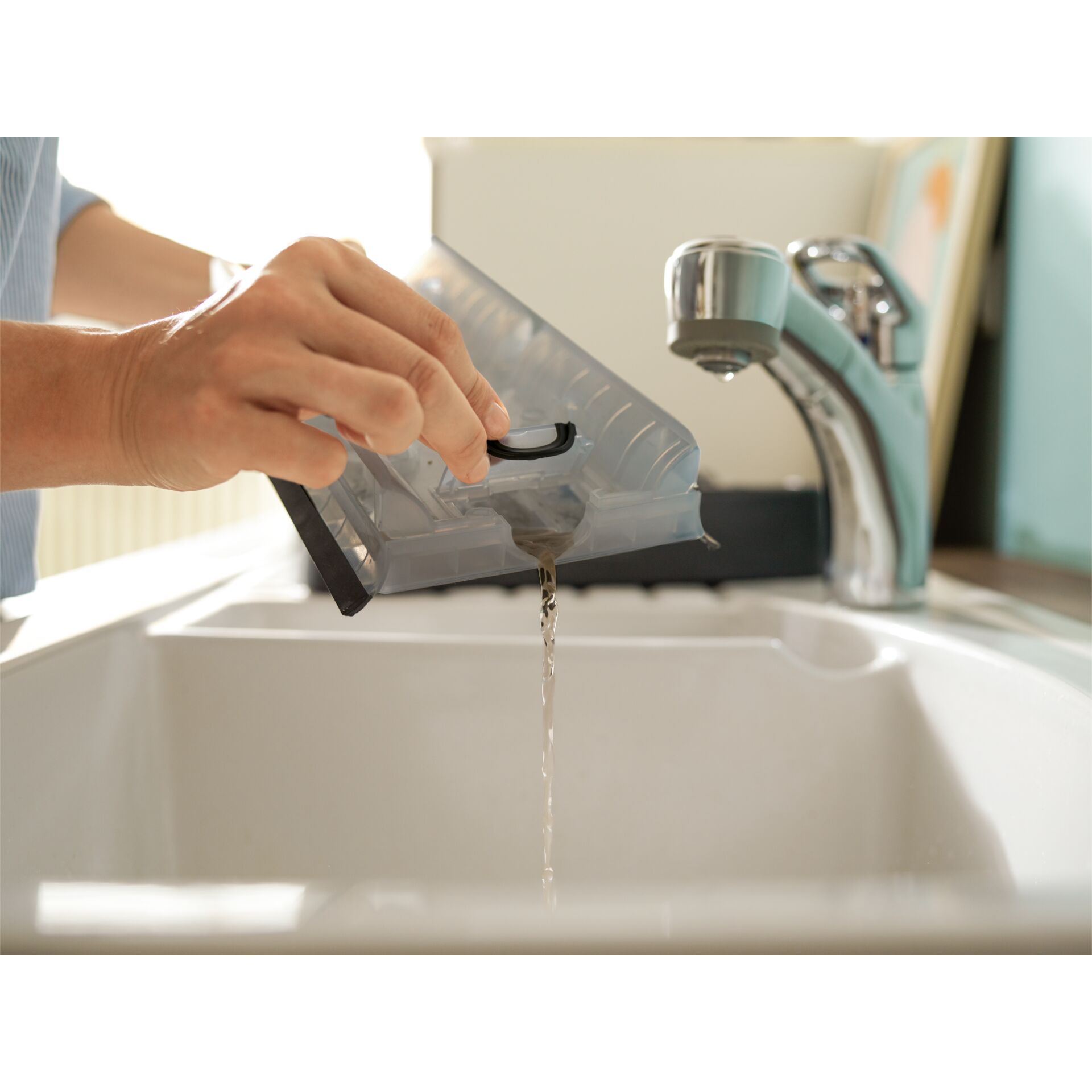 Sinken, Waschbeckenhahn