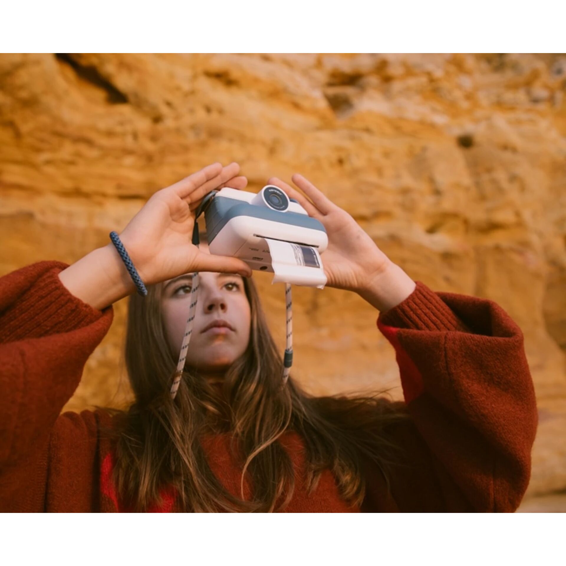 Polaroid-style Kamera, Sofortkamera, Kompaktkamera, Fotografie, Schwarz-Weiß?