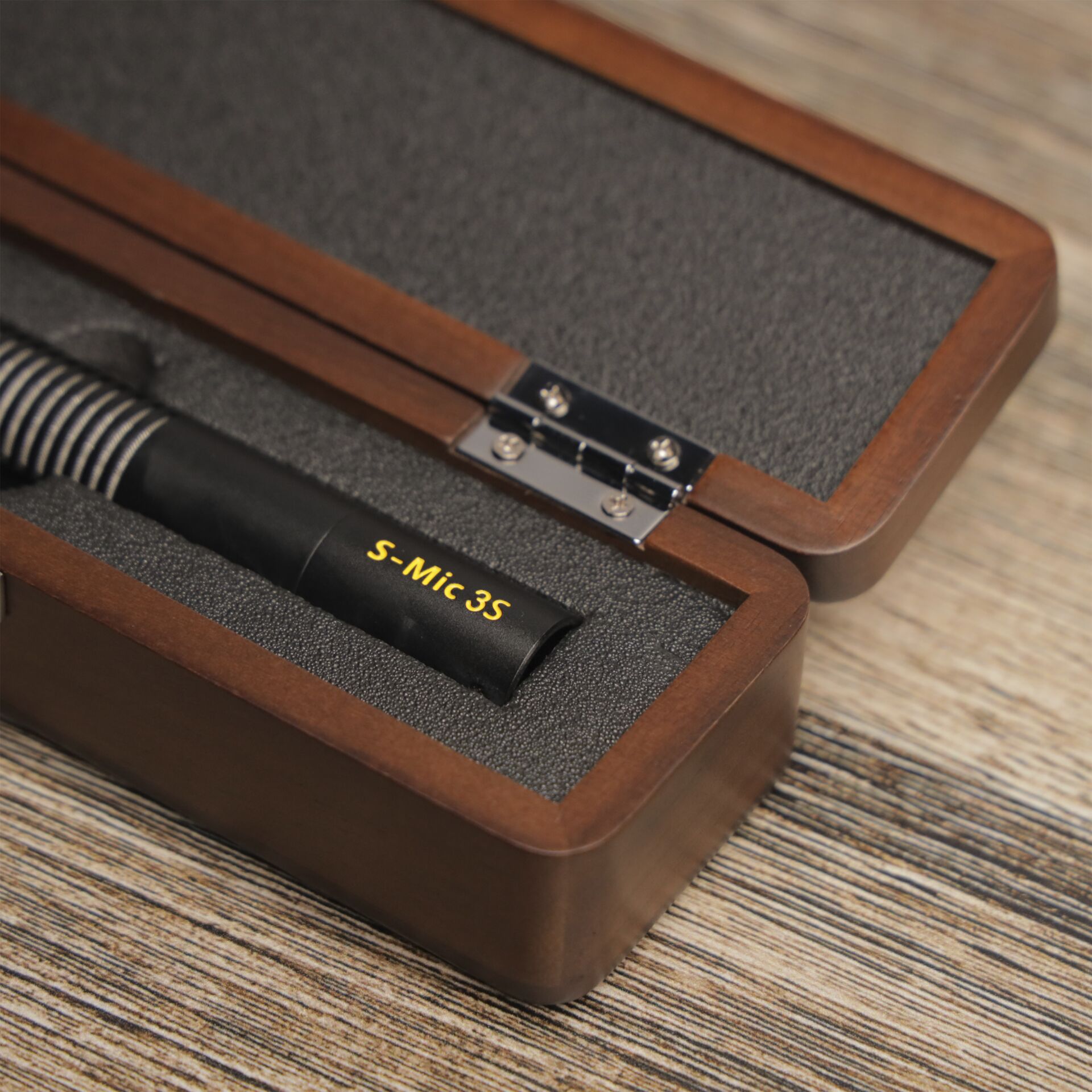 Elektrisches Gerät, Mikrophon