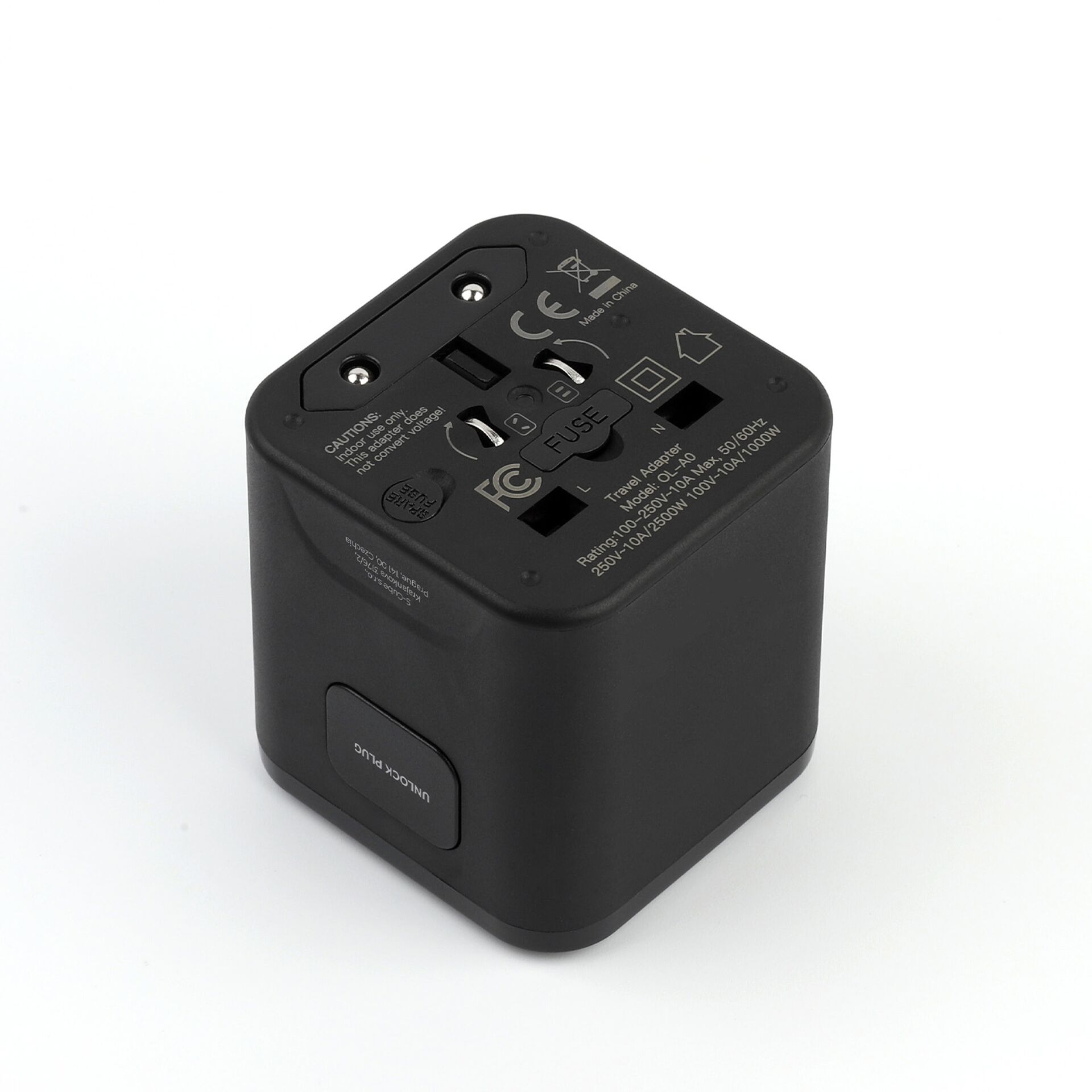 UK-Stecker, Reiseadapter, Elektrischer Stecker, Würfeladapter, Flache Oberfläche