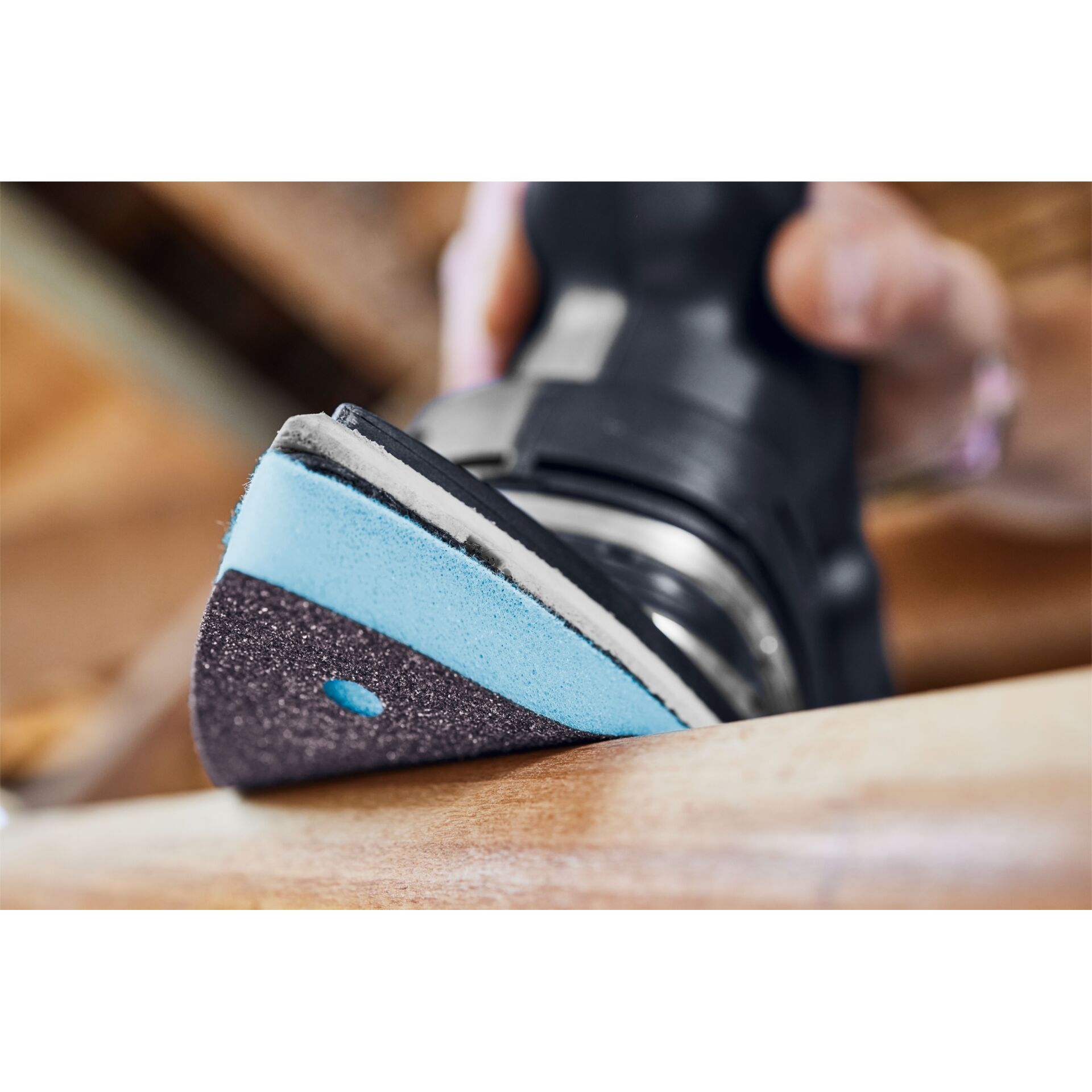 Drinnen, Innenarchitektur, Schuhwerk, Schuh, Sneaker