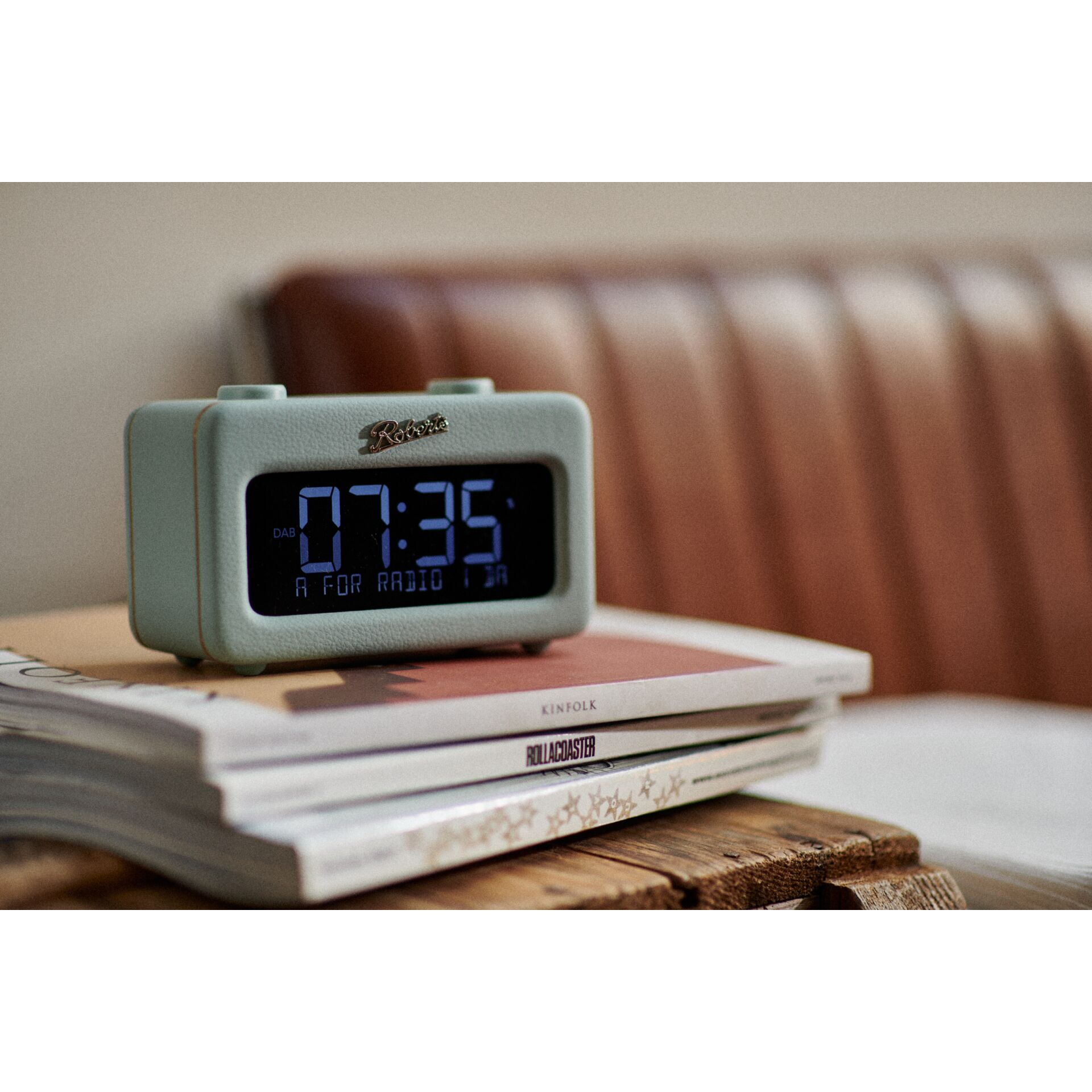Wecker, Digitaluhr, Retro-Design, Mintgrün, Staubregal?