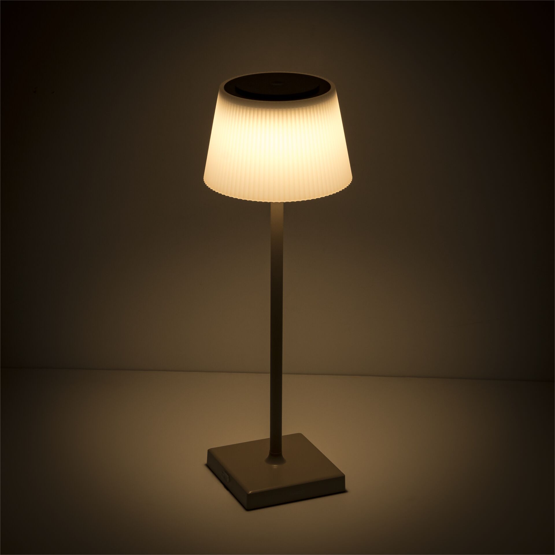 Lampe, Lampenschirm