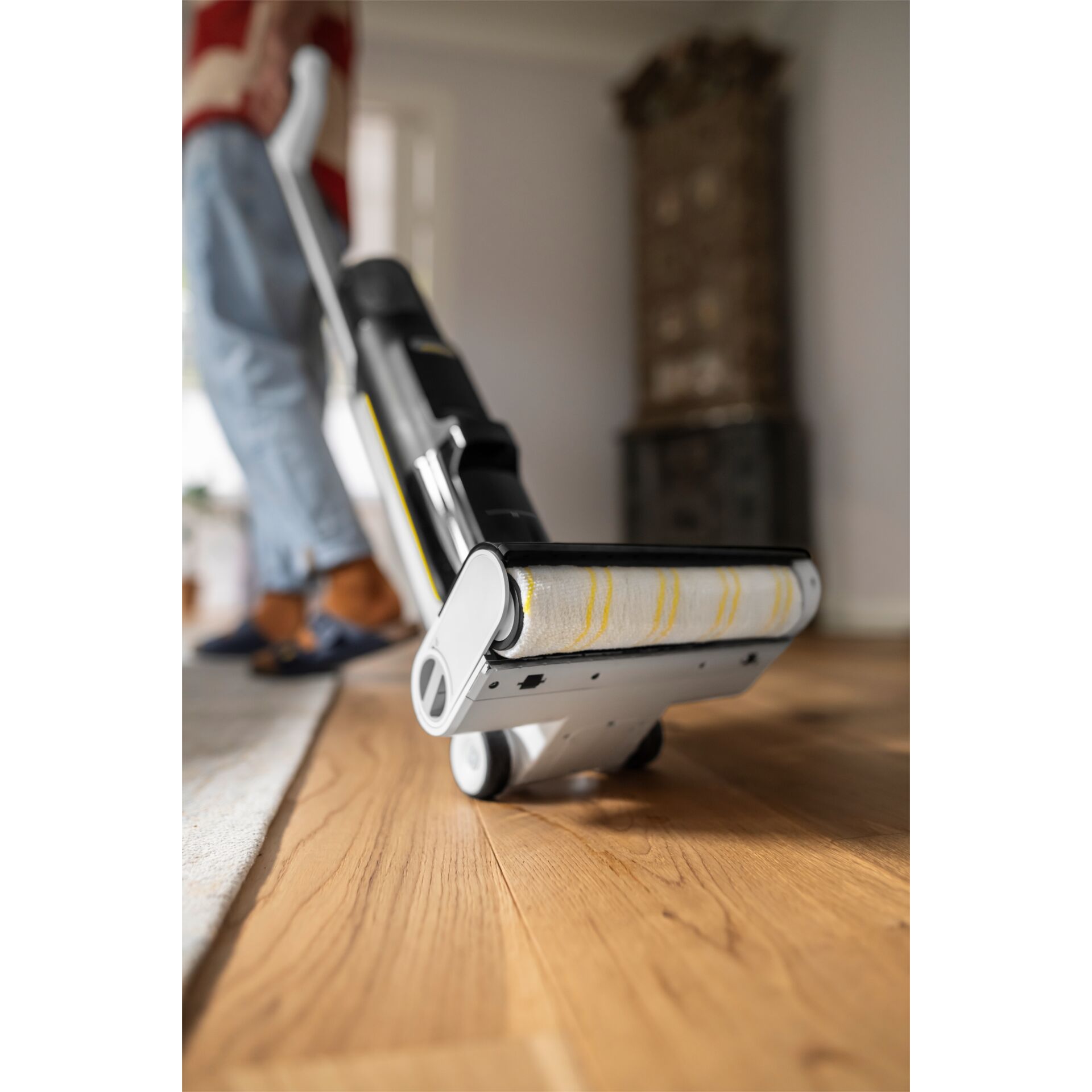 Staubsauger, Bodenreiniger, Walzenbürste, Saugroller, Halterung