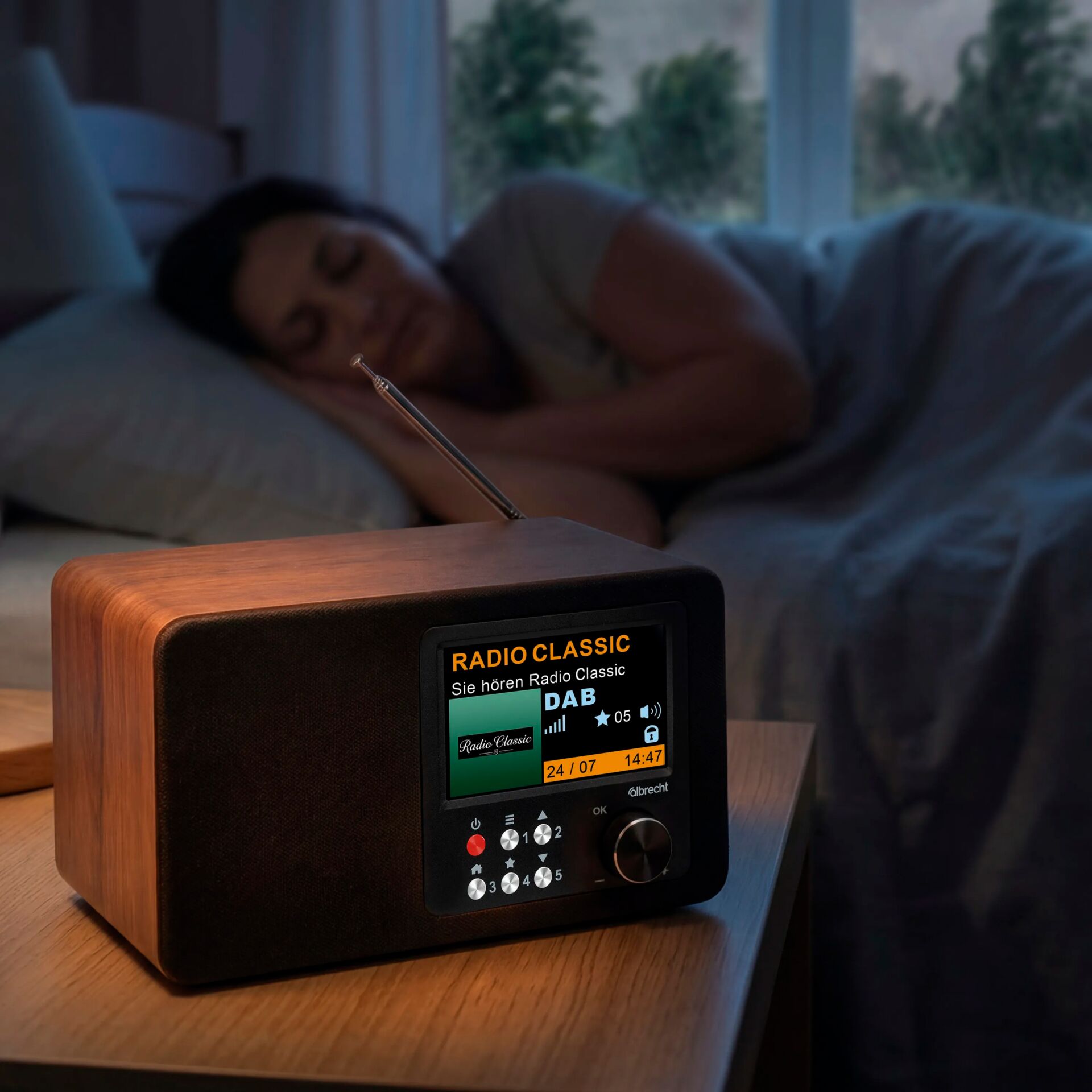 Radio, Radio mit Holzgehäuse, digitales Display, Tischradio, Antennens]]}{