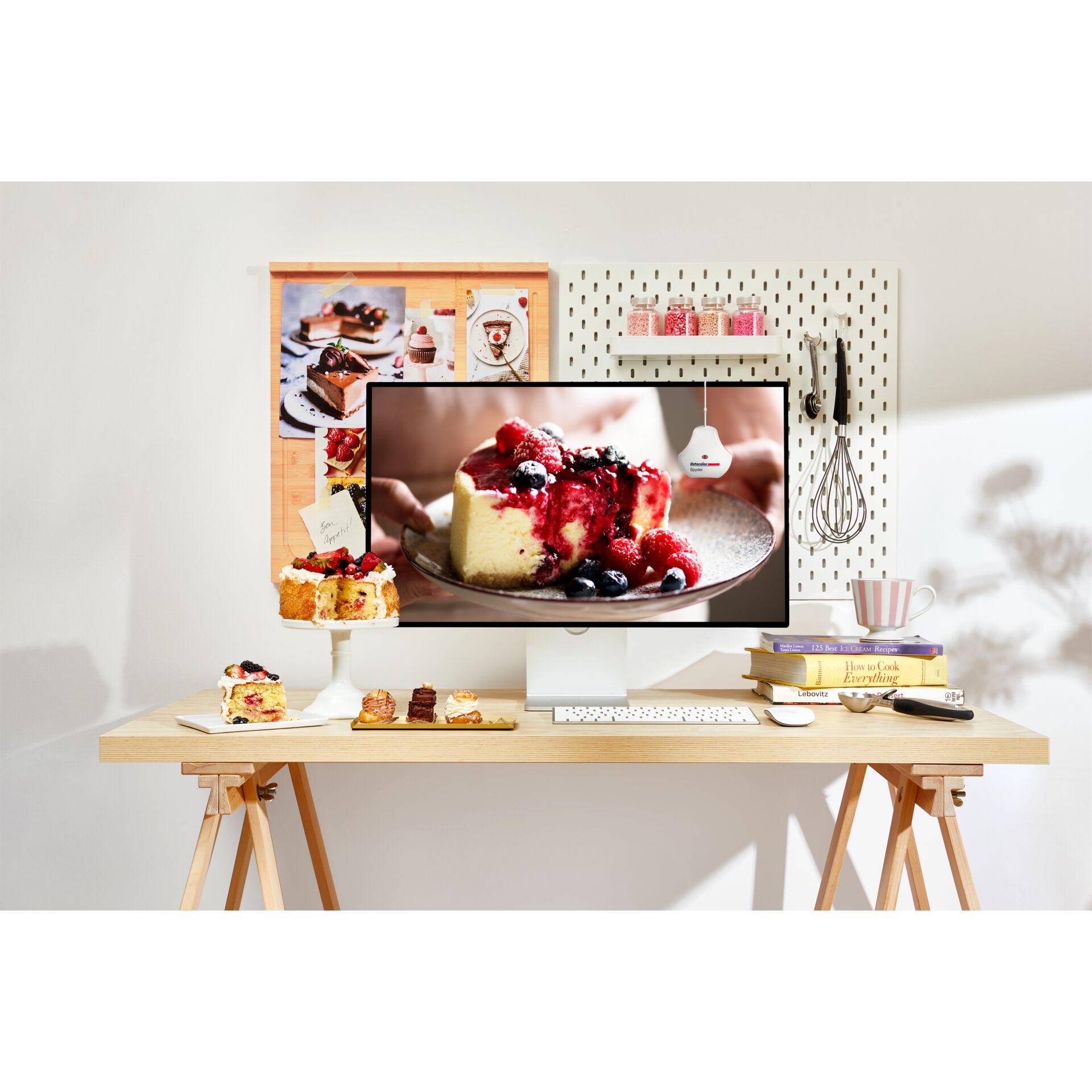 Tabelle, Schreibtisch, Bildschirm, Esstisch, Computer-Hardware