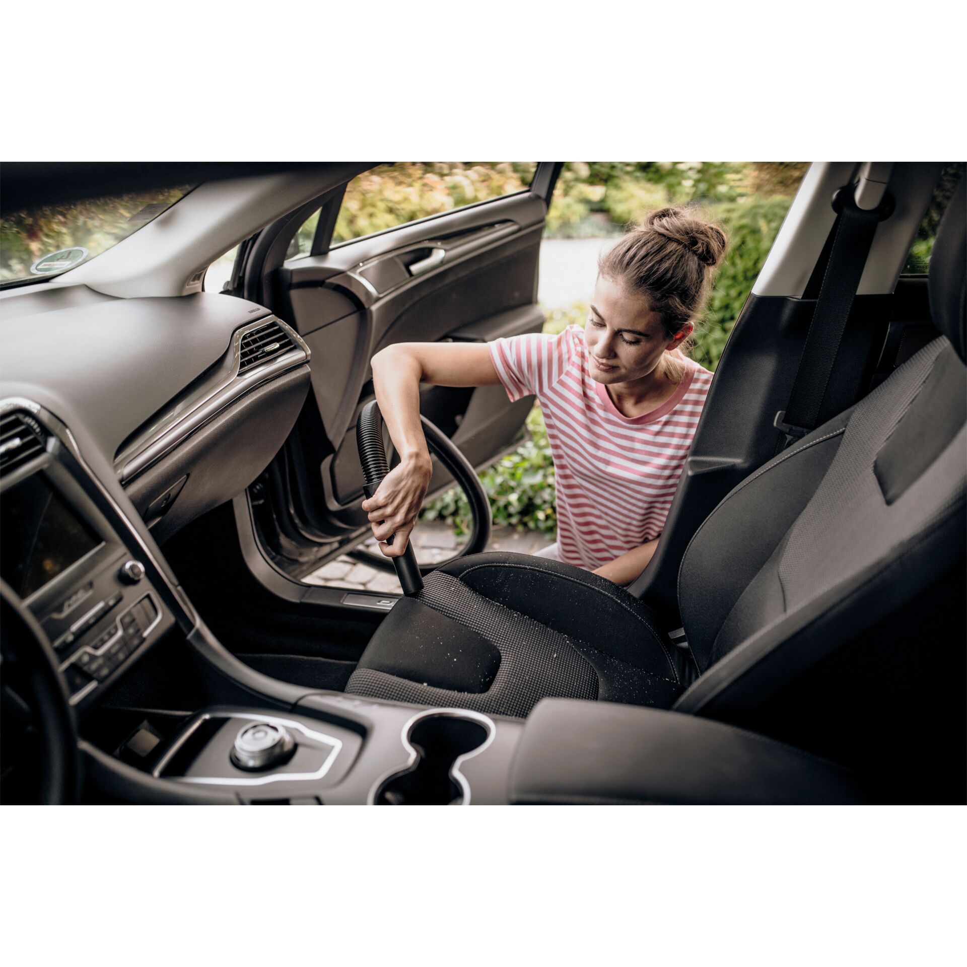 Erwachsener, Weiblich, Person, Frau, Fahrzeug