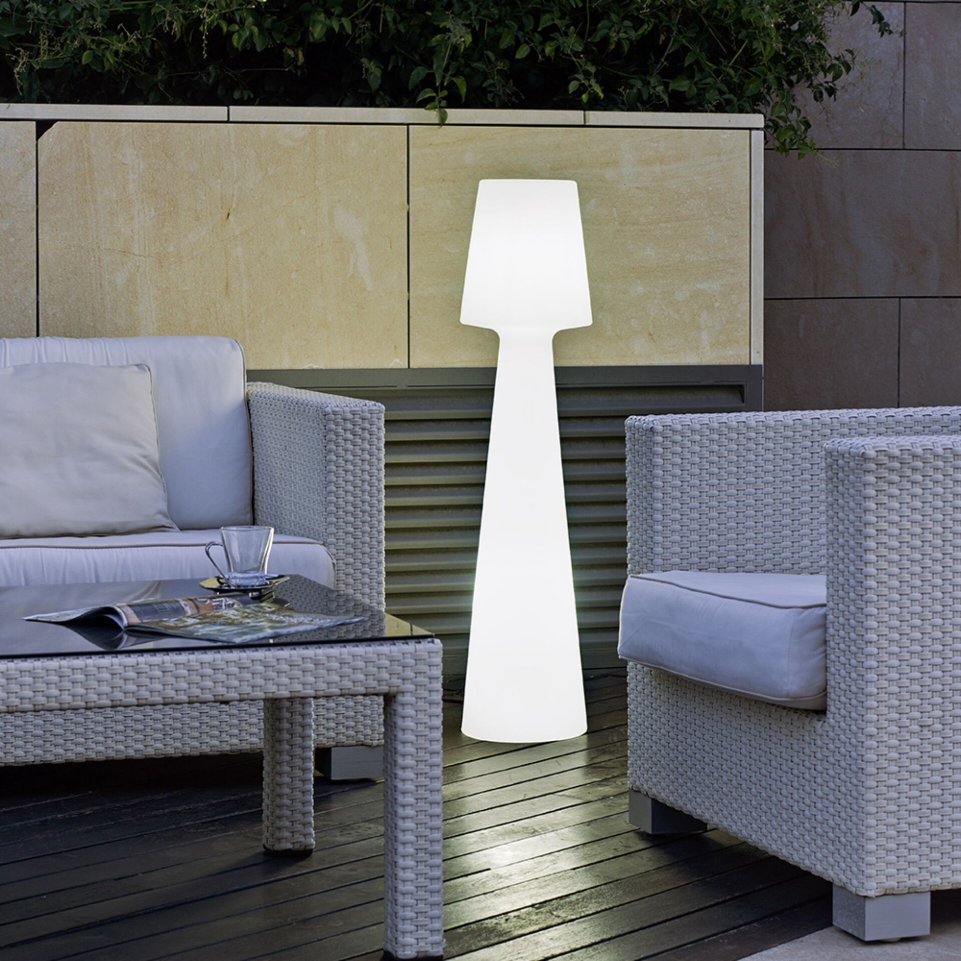 Lampe, Couch, Mobiliar, Stuhl, Stehlampe