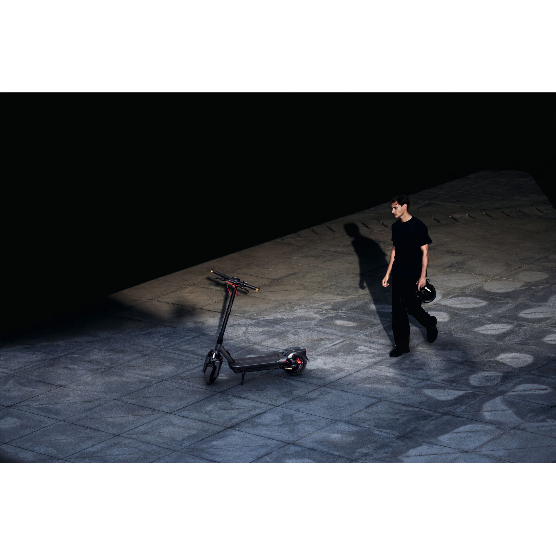 Roller, Fahrzeug, E-Scooter, Mann, Person