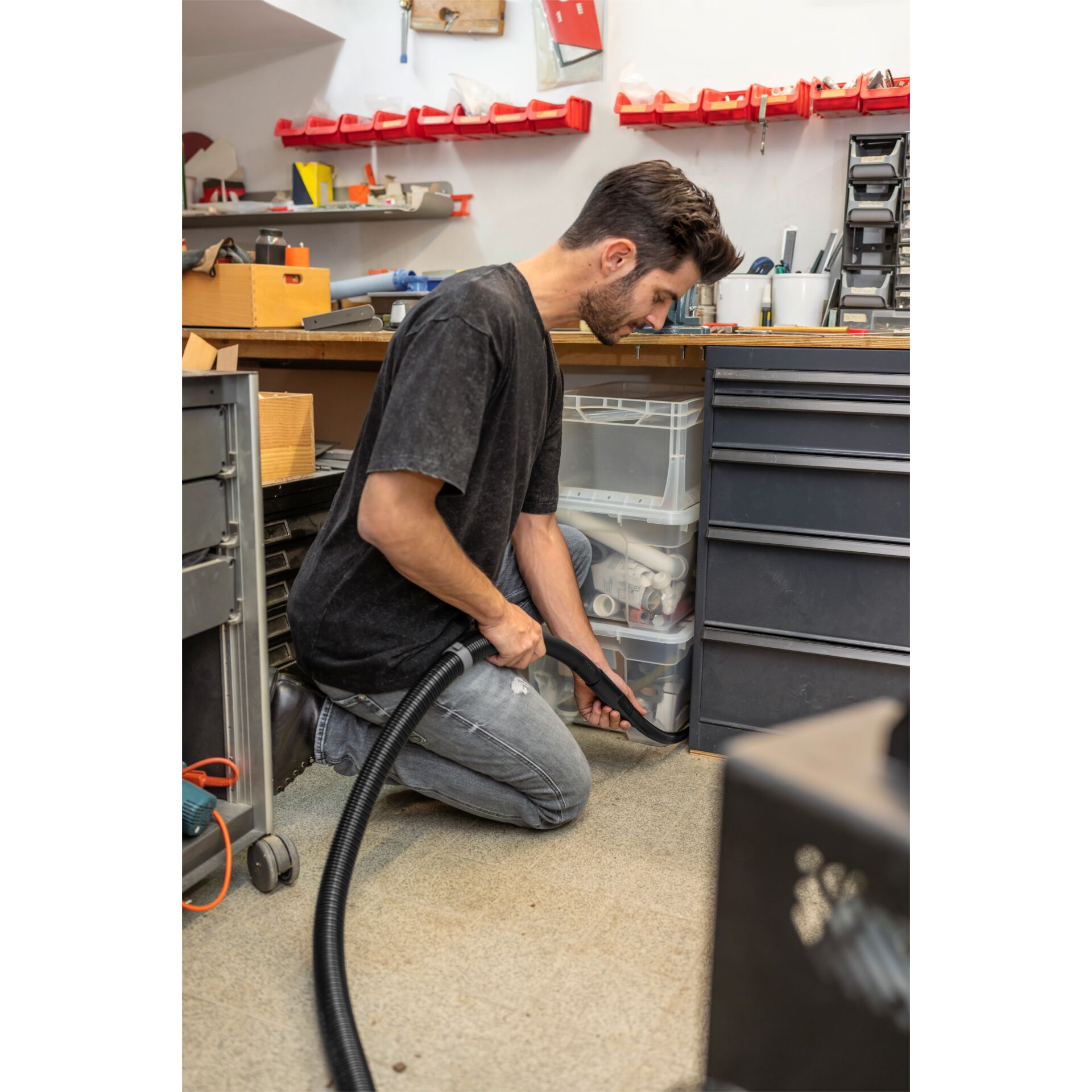 Erwachsener, Männlich, Mann, Person, Innenarchitektur