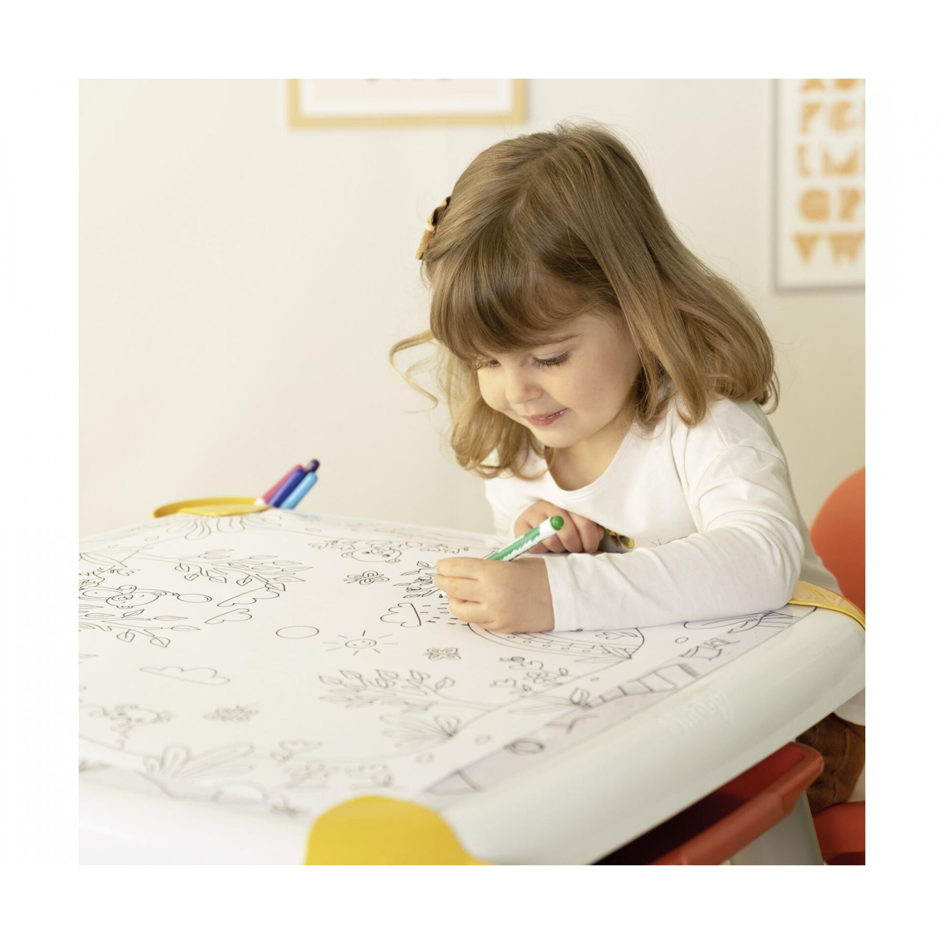 Kinder, Maltafel, Kritzeln, Buntstifte, Doodle