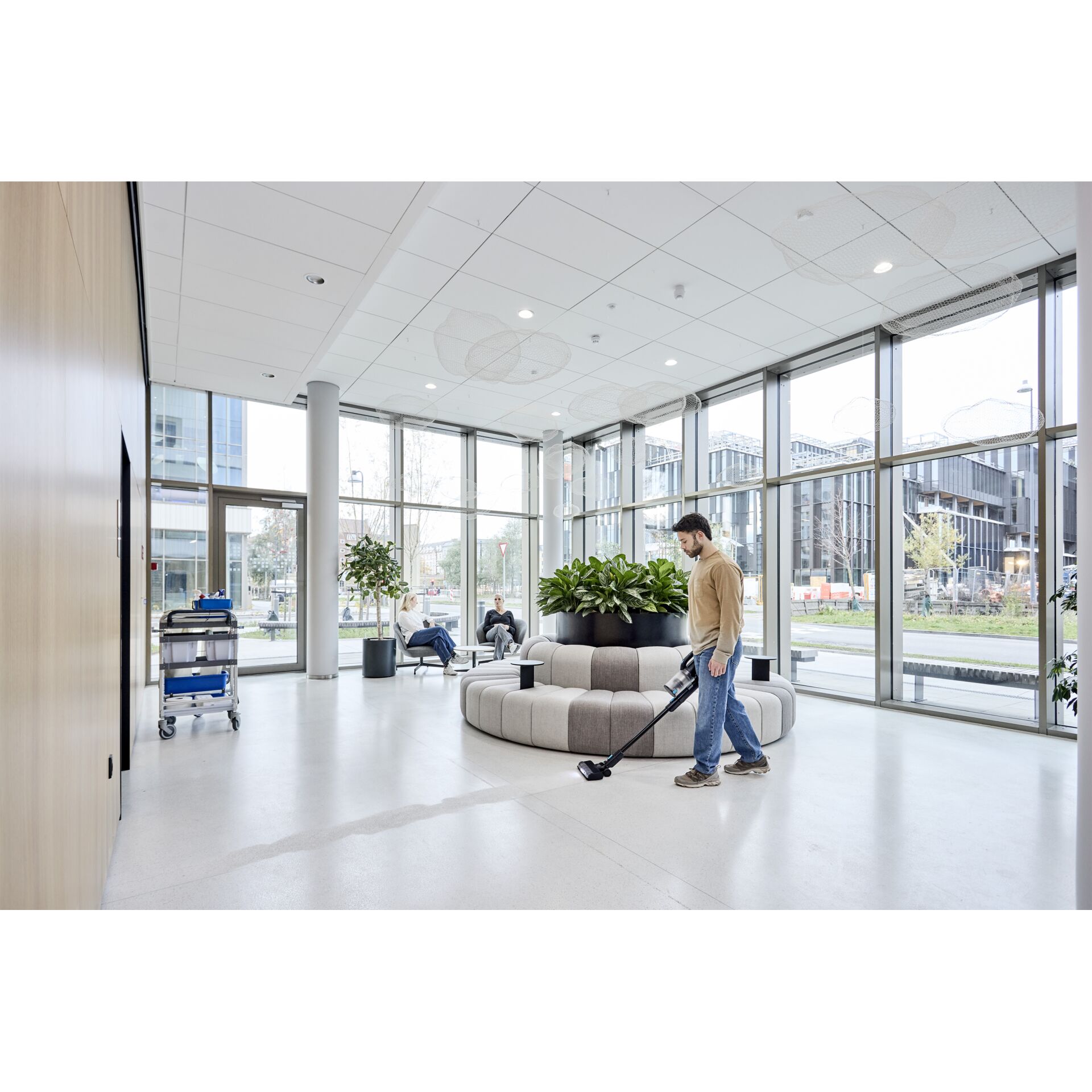 Drinnen, Innenarchitektur, Schuh, Pflanze, Person, Drinnen, Innenarchitektur, Schuh, Pflanze, Person, Drinnen, Innenarchitektur, Schuh, Pflanze, Person, Drinnen, Innenarchitektur, Schuh, Pflanze, Person, Drinnen, Innenarchitektur, Schuh, Pflanze, Person