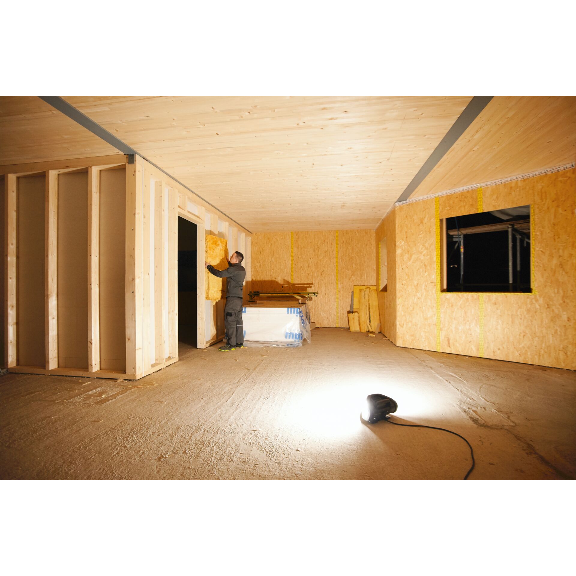 Innenarchitektur, Fußboden, Sperrholz, Person, Bodenbeläge