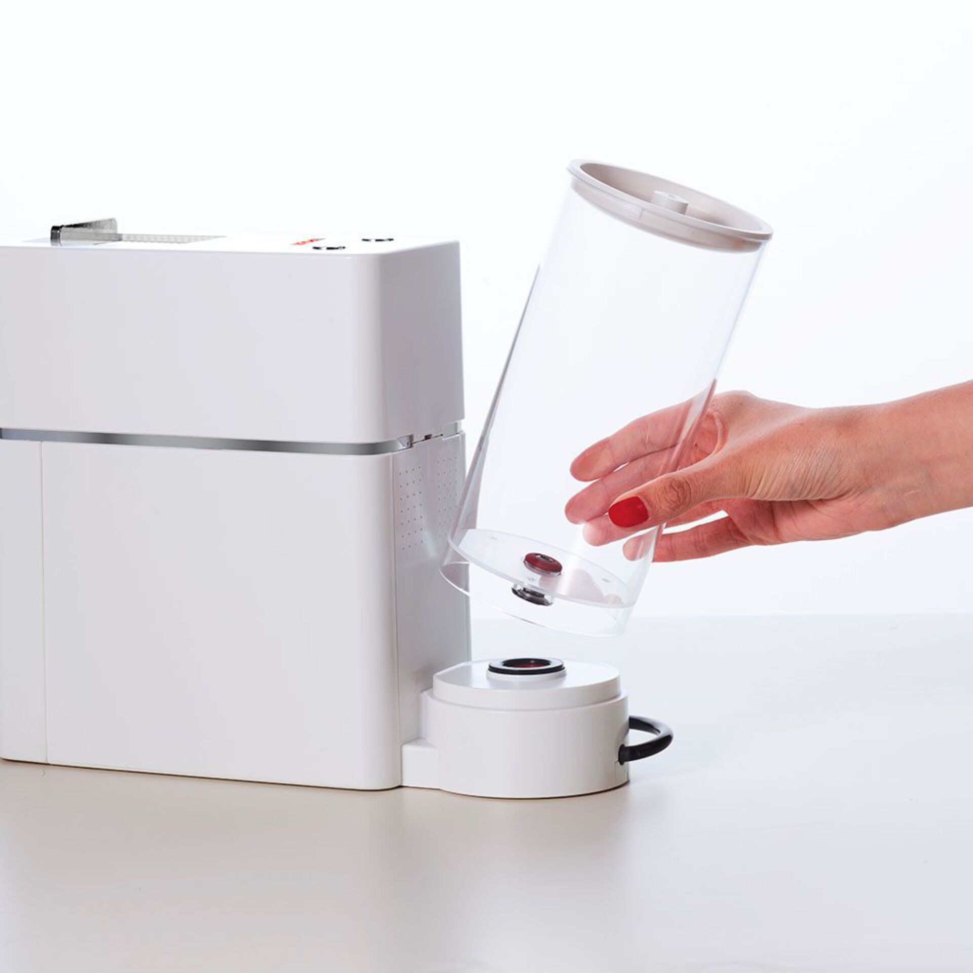 Küchengerät, Wassertank, transparenter Behälter, abnehmbarer Tank, weißes Gehäuse