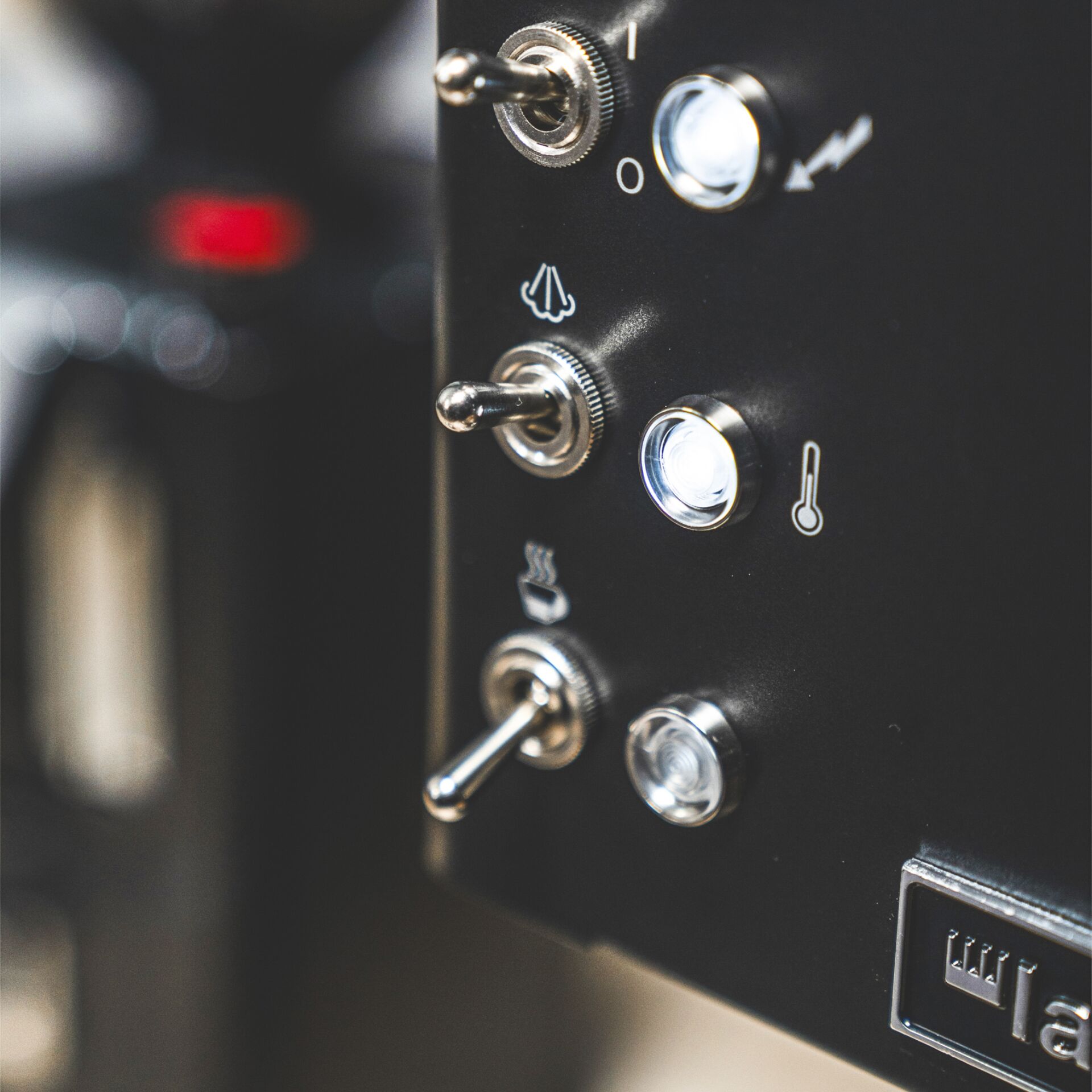 Elektrisches Gerät, Schalter