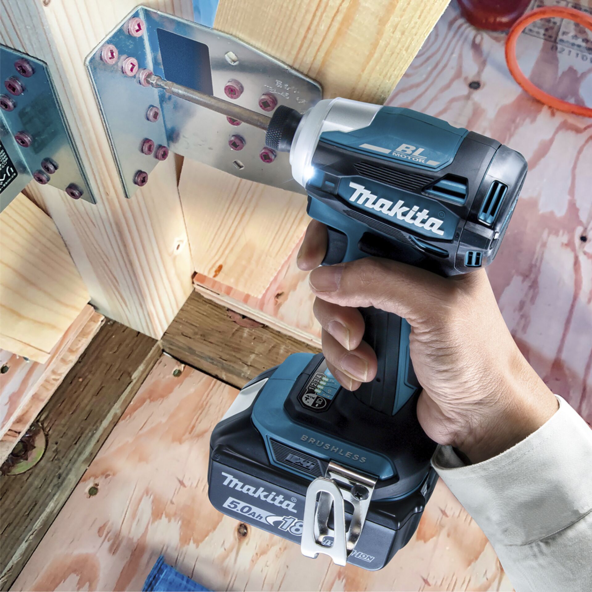 Drinnen, Innenarchitektur, Holz, Elektrische Bohrmaschine, Werkzeug