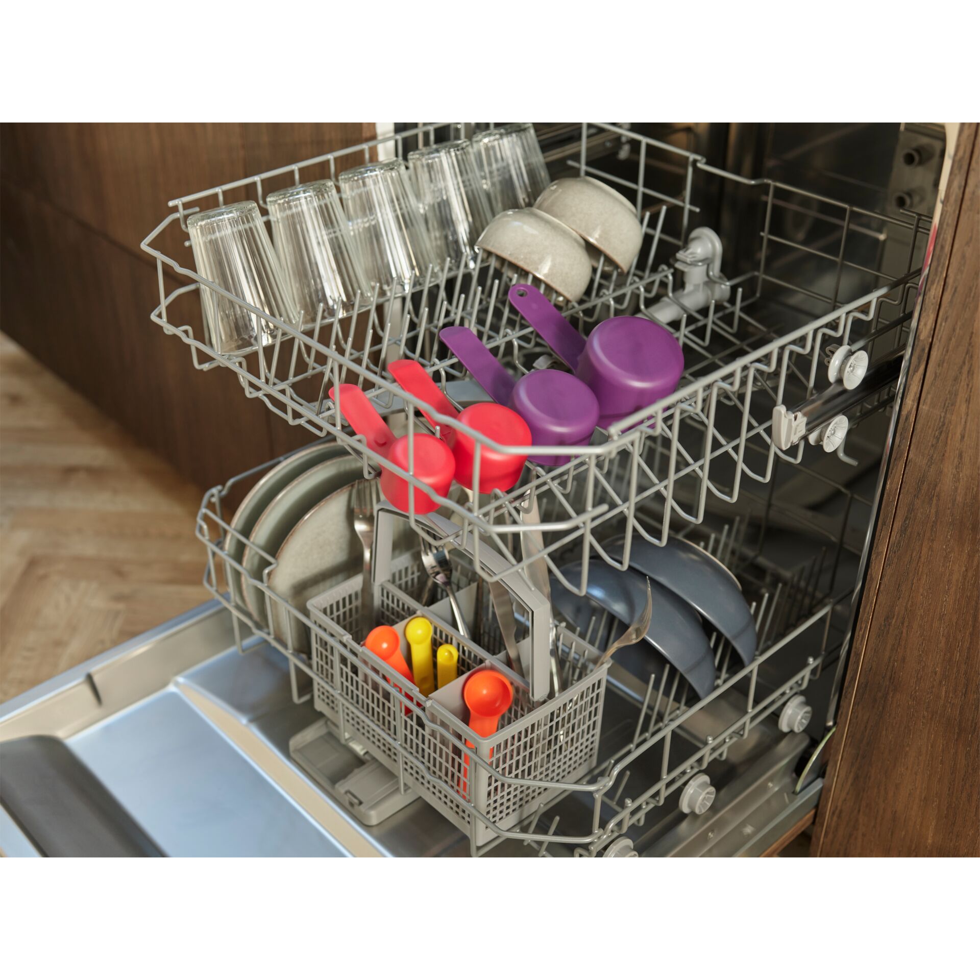 Gerät, Geschirrspülmaschine, Elektrisches Gerät