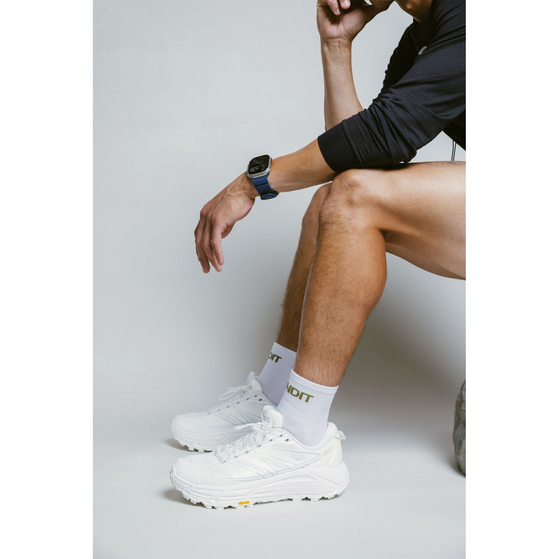 Bekleidung, Schuhwerk, Schuh, Sneaker, Person