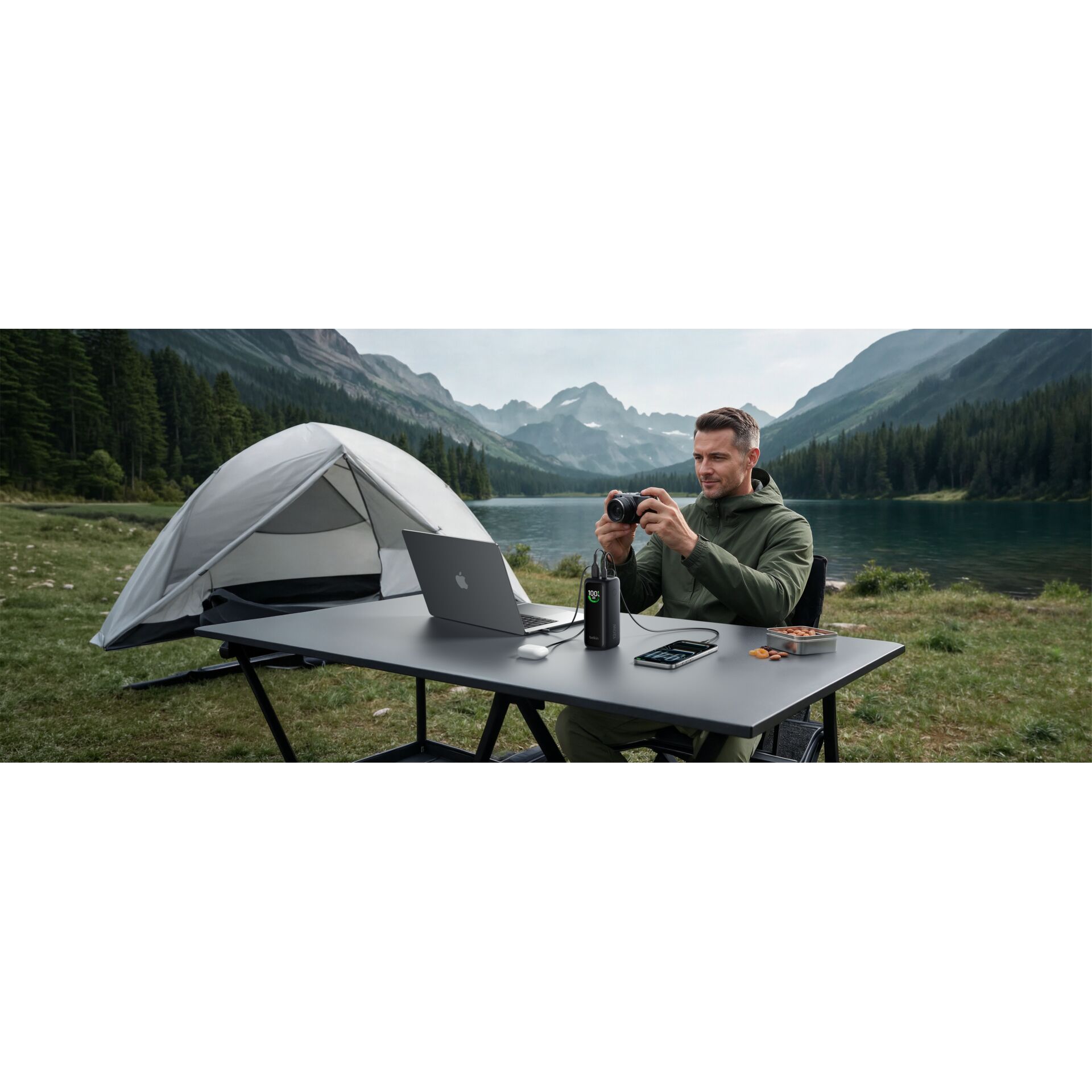 Camping, Campingausrüstung, Tisch, Kamera, Laptop