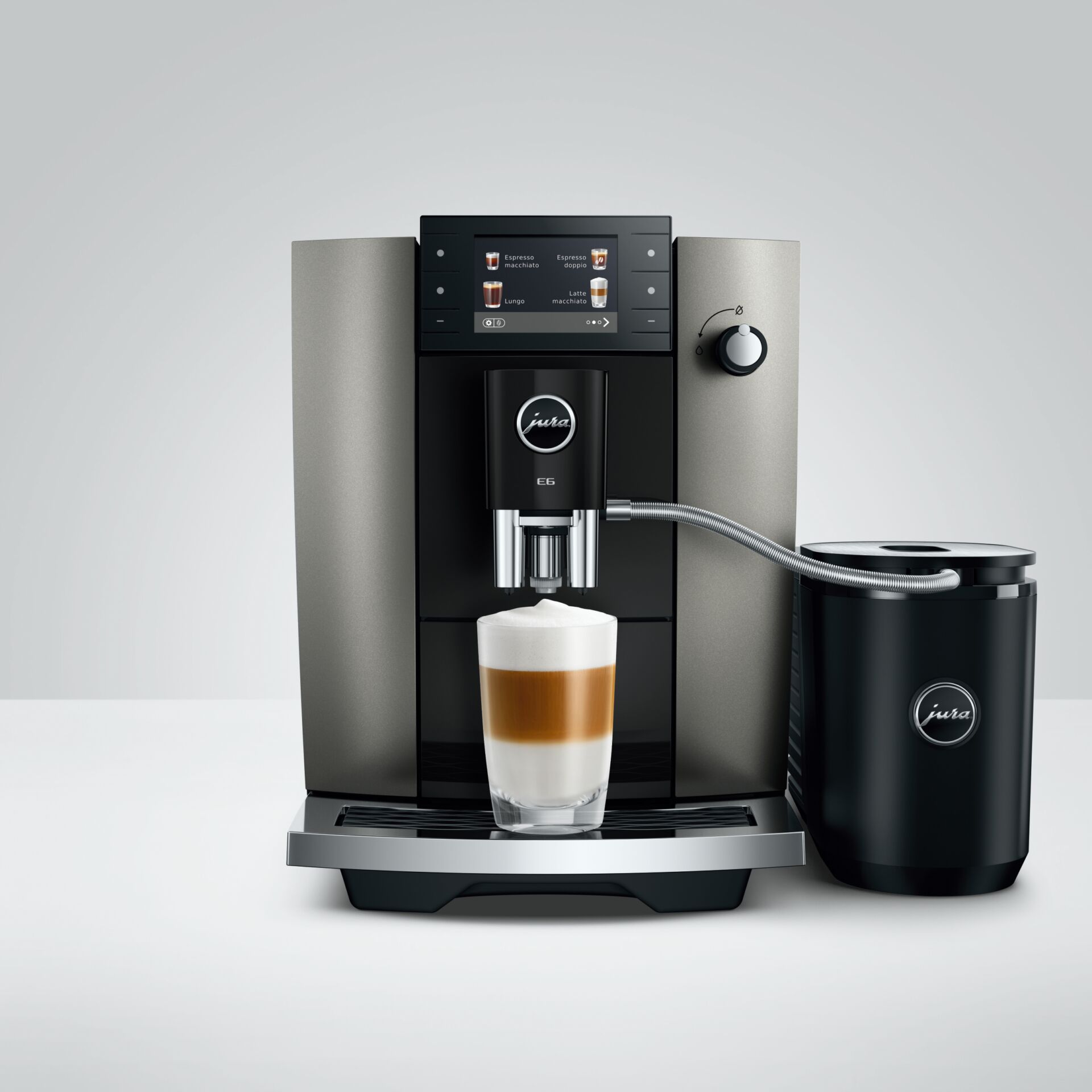 Kaffeevollautomat, Espresso Maschine, Milchschaum, Latte Macchiato Glas, Brühsystem