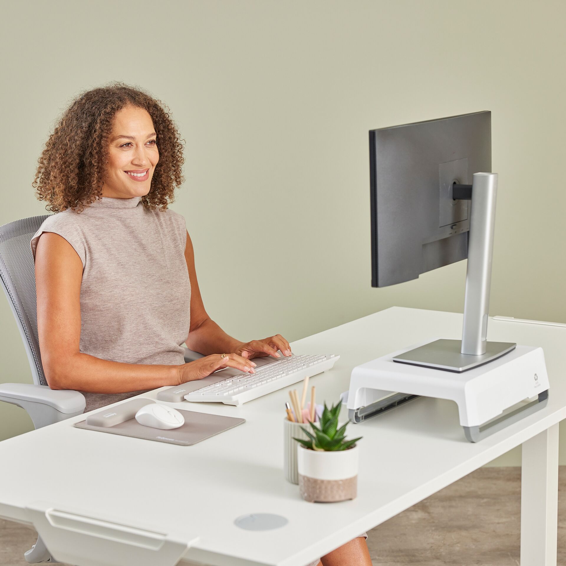 Schreibtisch, Mobiliar, Tabelle, Person