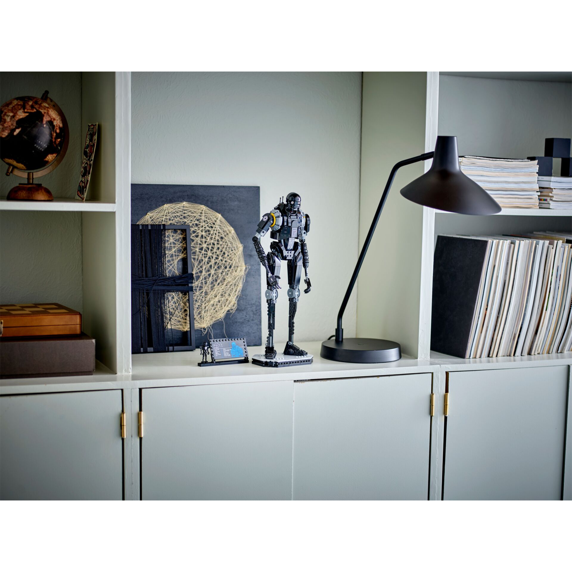 Lampe, Drinnen, Innenarchitektur, Mobiliar, Person