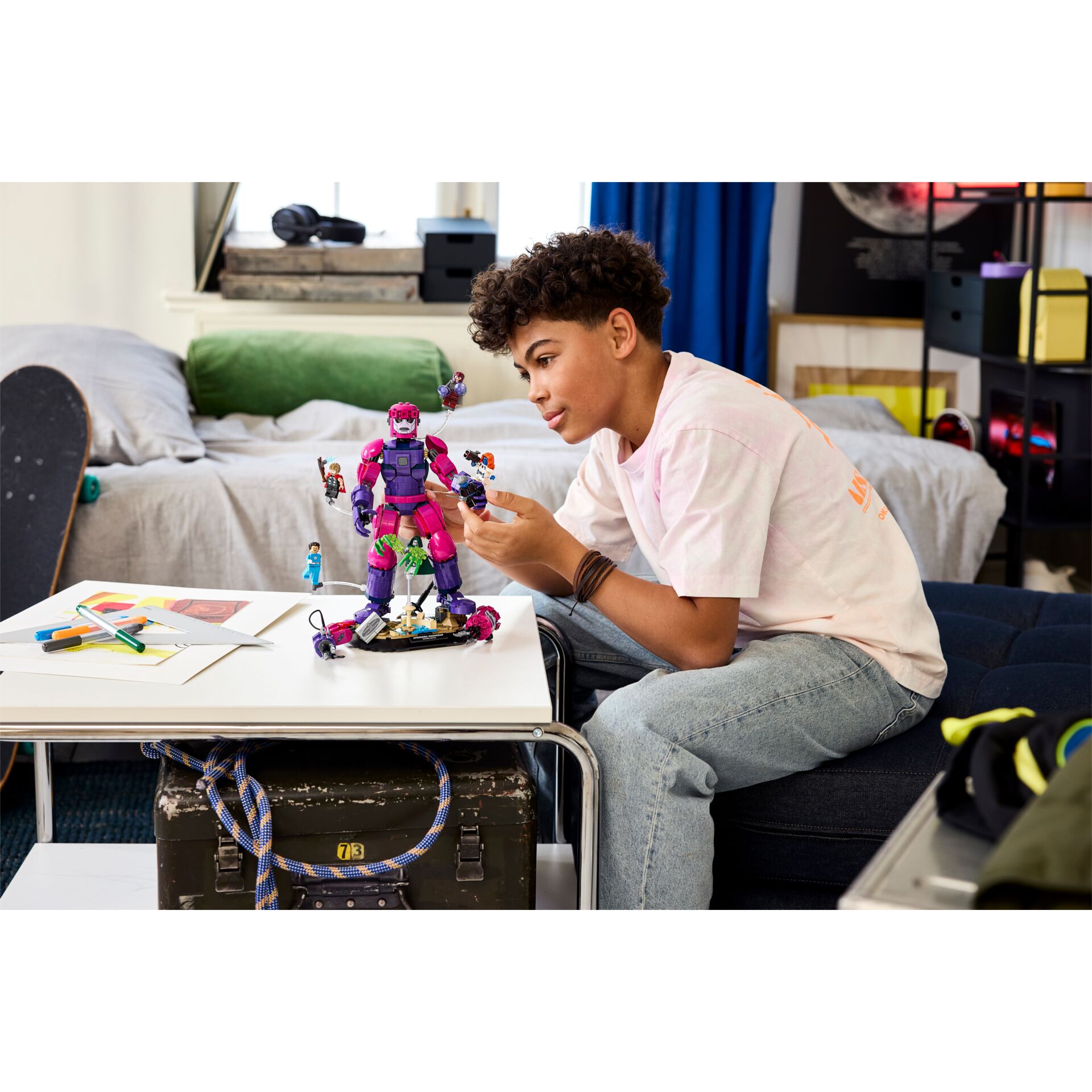 Actionfigur, Stormtrooper?, Roboter Spielzeug, Plüschtier-Figur, Pinkfarbige Figur