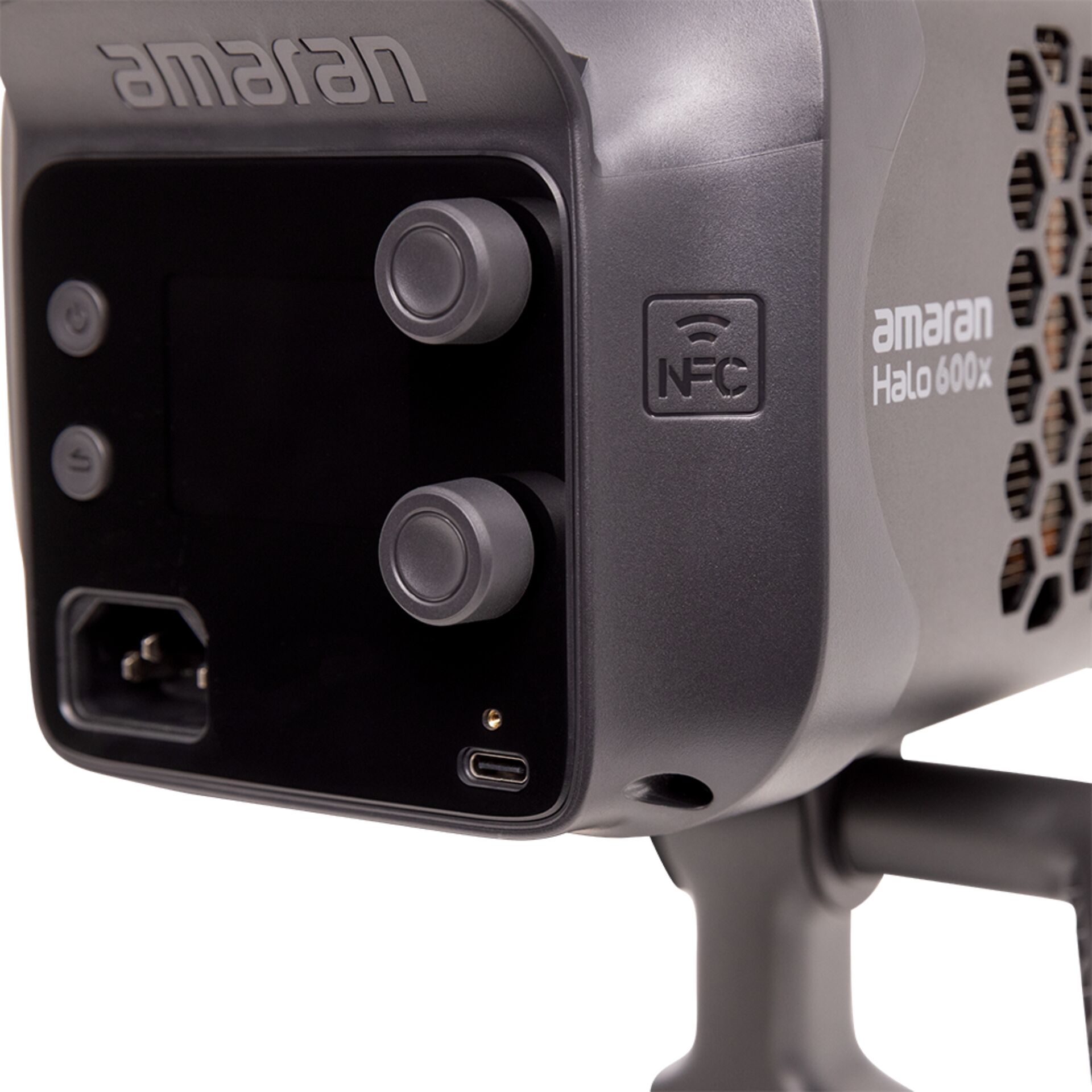 action camera, infrared, amaran Halo 600x, NFC, USB-C