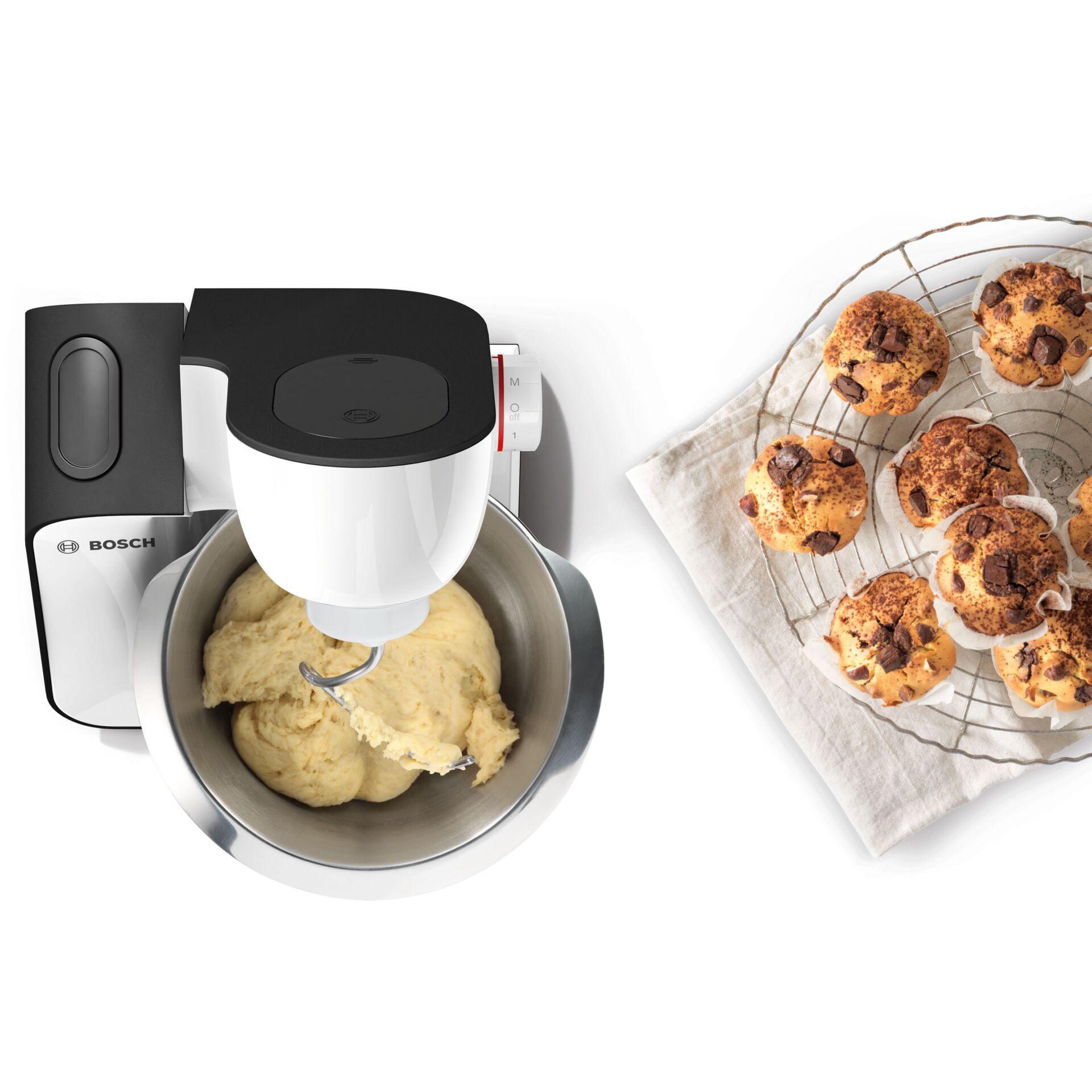 Küchenmaschine, Rührwerk, Metallbehälter, Teig, Backgut