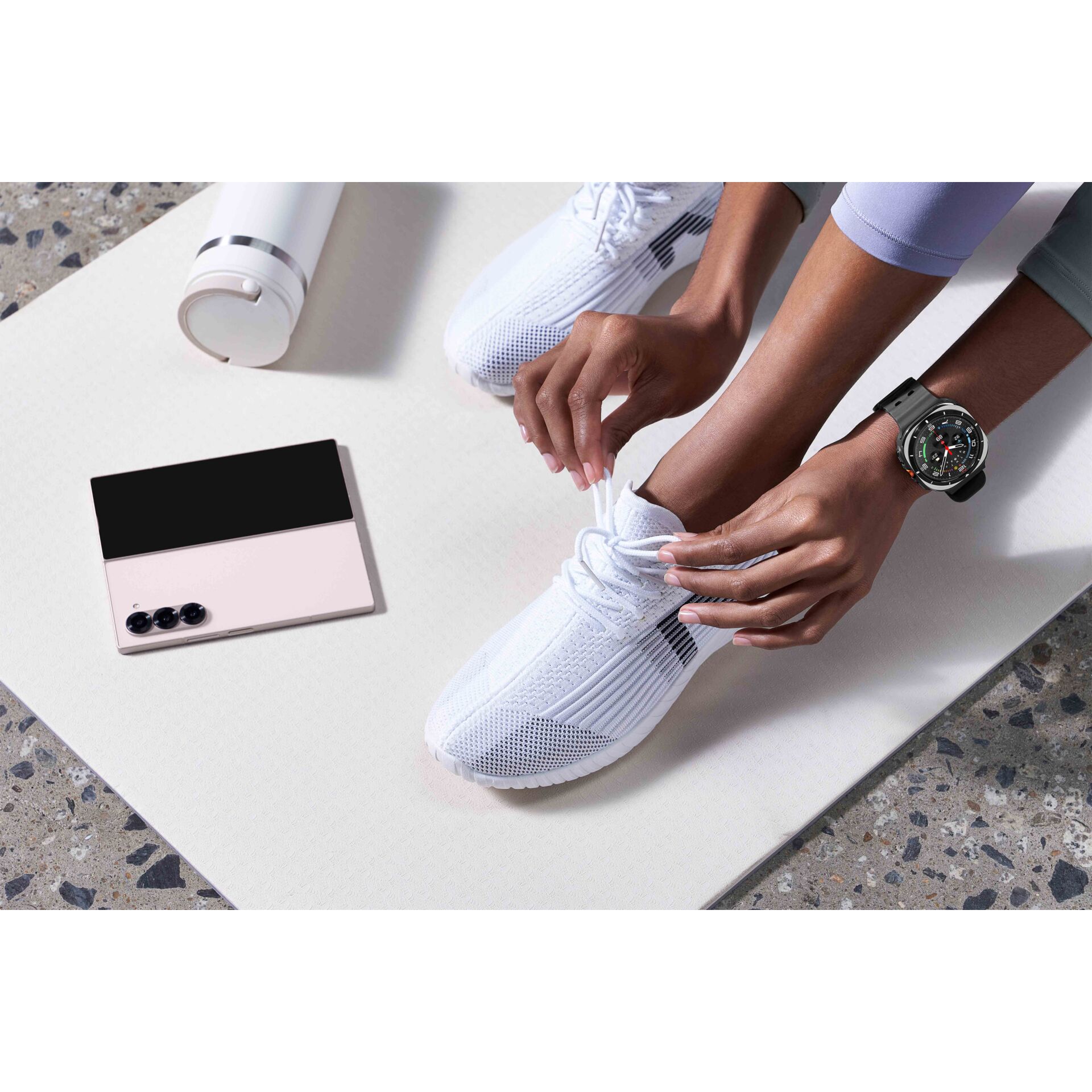 Bekleidung, Schuhwerk, Schuh, Sneaker, Person