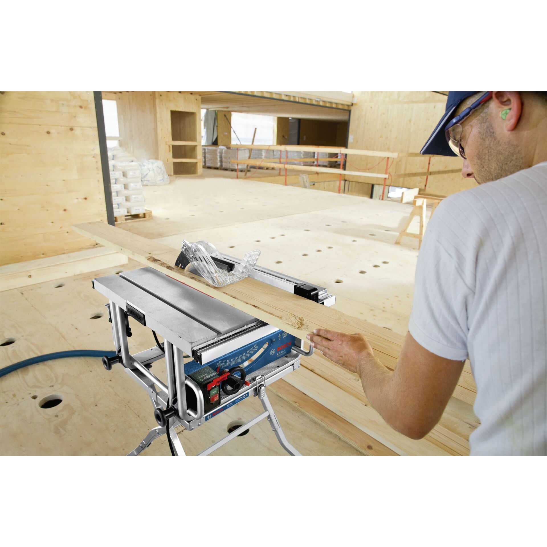 Innenarchitektur, Holz, Erwachsener, Mann, Person