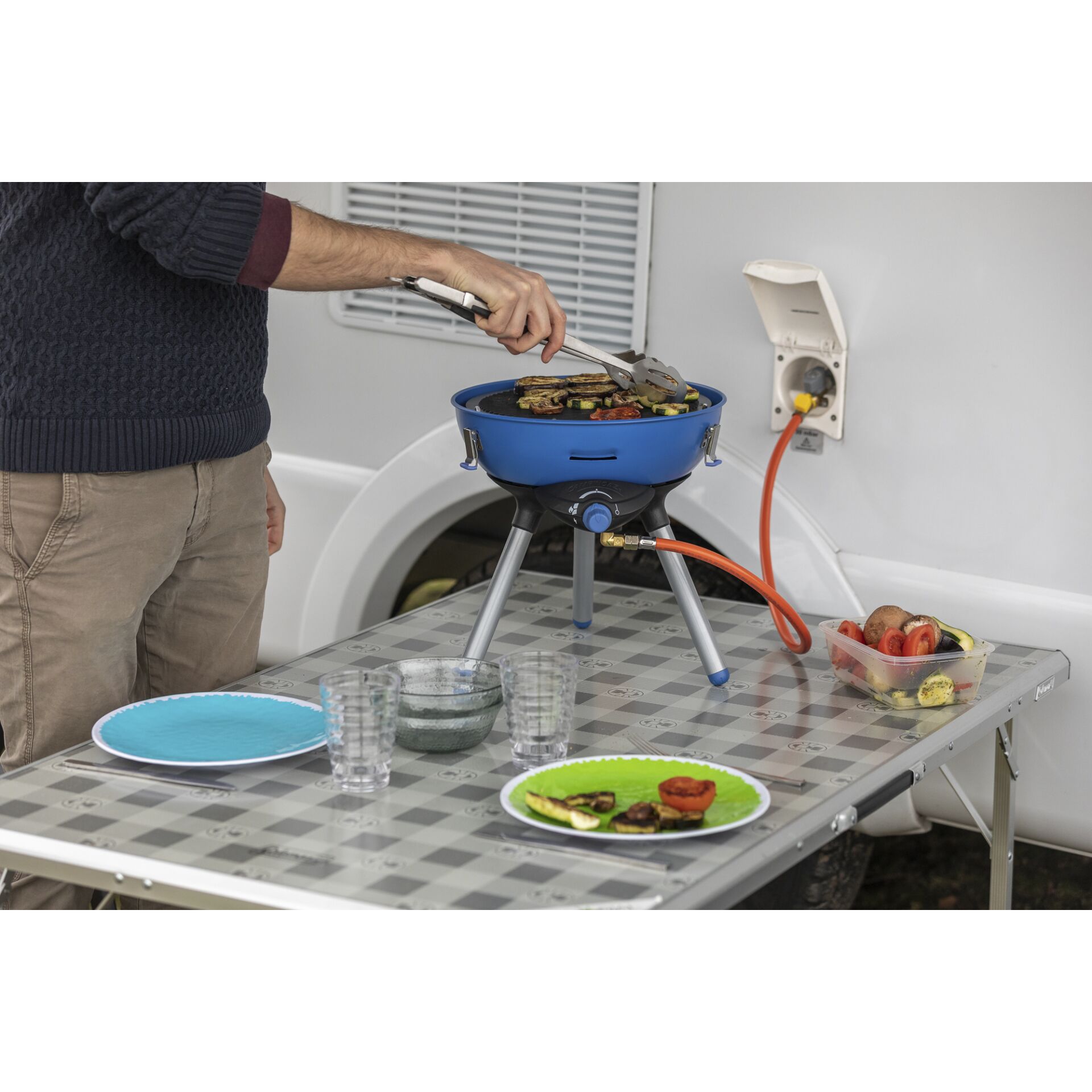 Erwachsener, Männlich, Mann, Person, Teller