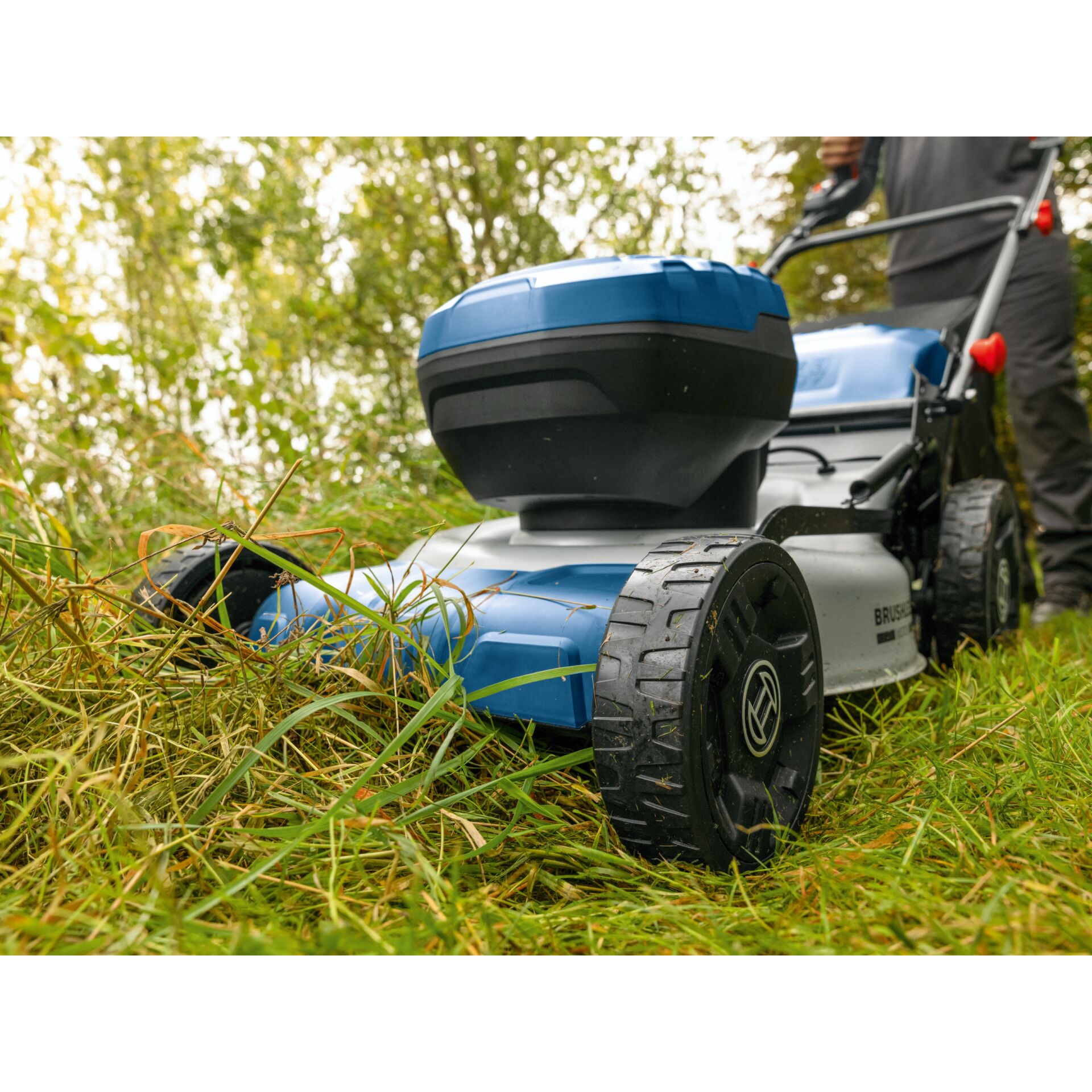 Rasenmäher, Akku, Räder, Kunststoffgehäuse, Grasauffangbehälter