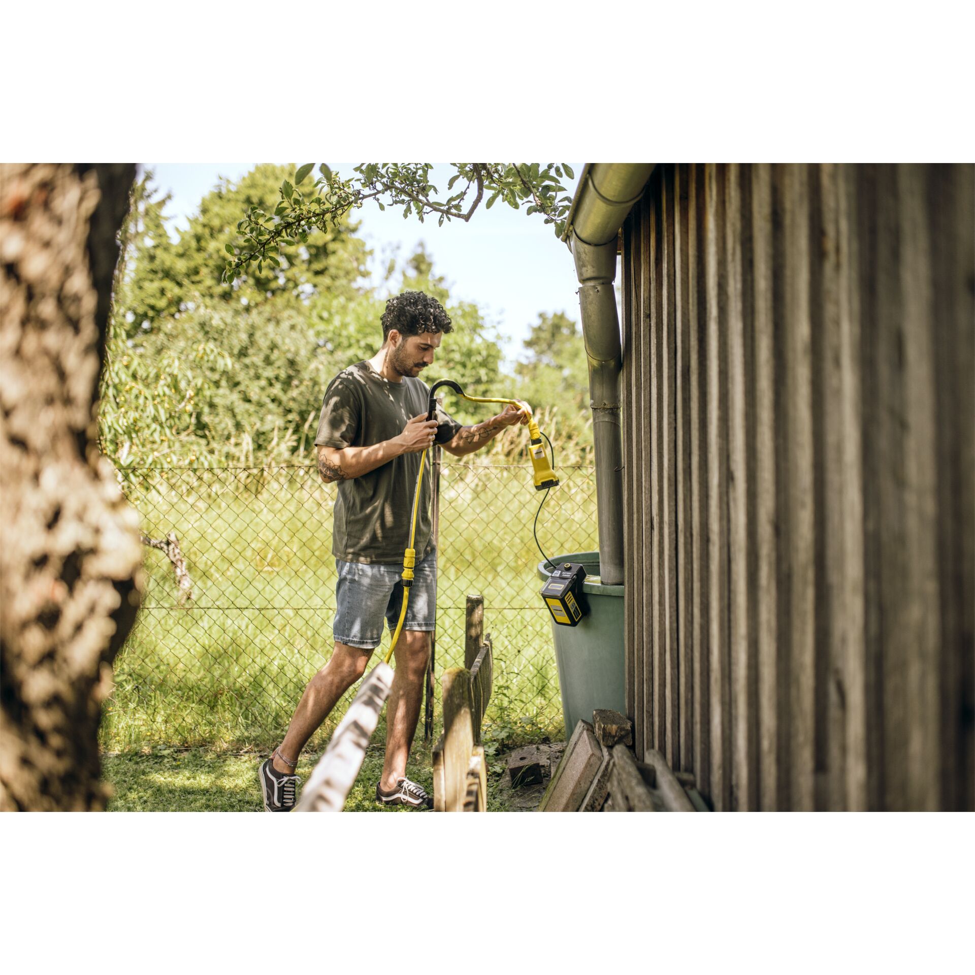 Drinnen, Innenarchitektur, Schuh, Person, Gras