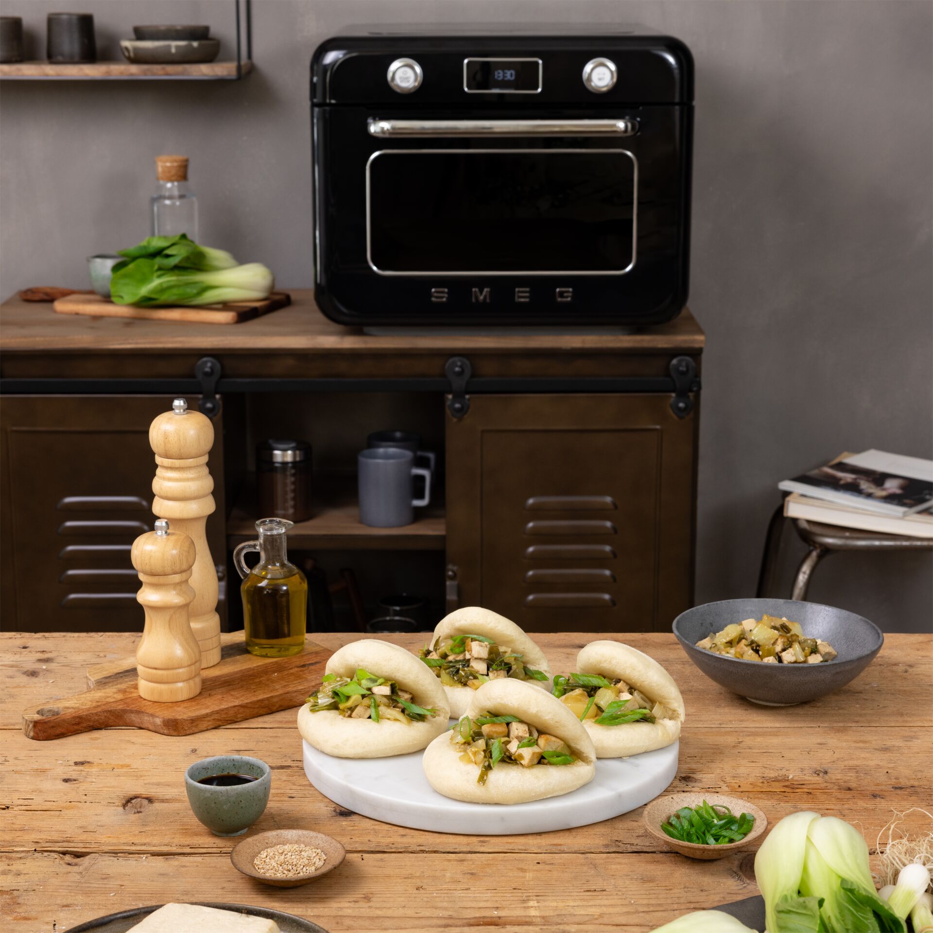 Burger, Essen, Präsentation des Essens, Mikrowelle, Ofen, Burger, Essen, Präsentation des Essens, Mikrowelle, Ofen, Burger, Essen, Präsentation des Essens, Mikrowelle, Ofen, Burger, Essen, Präsentation des Essens, Mikrowelle, Ofen