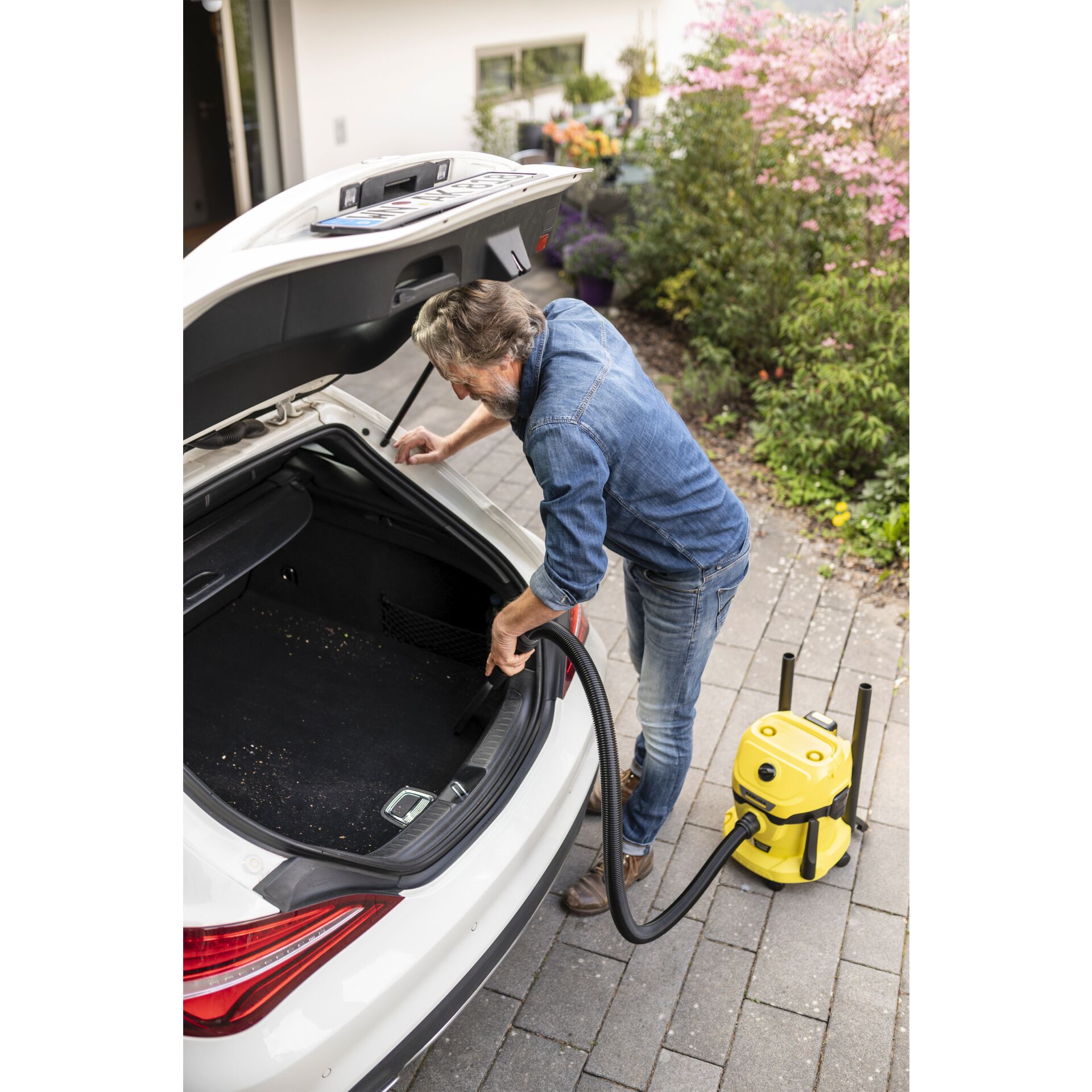 Schuhwerk, Schuh, Person, Auto, Fahrzeug