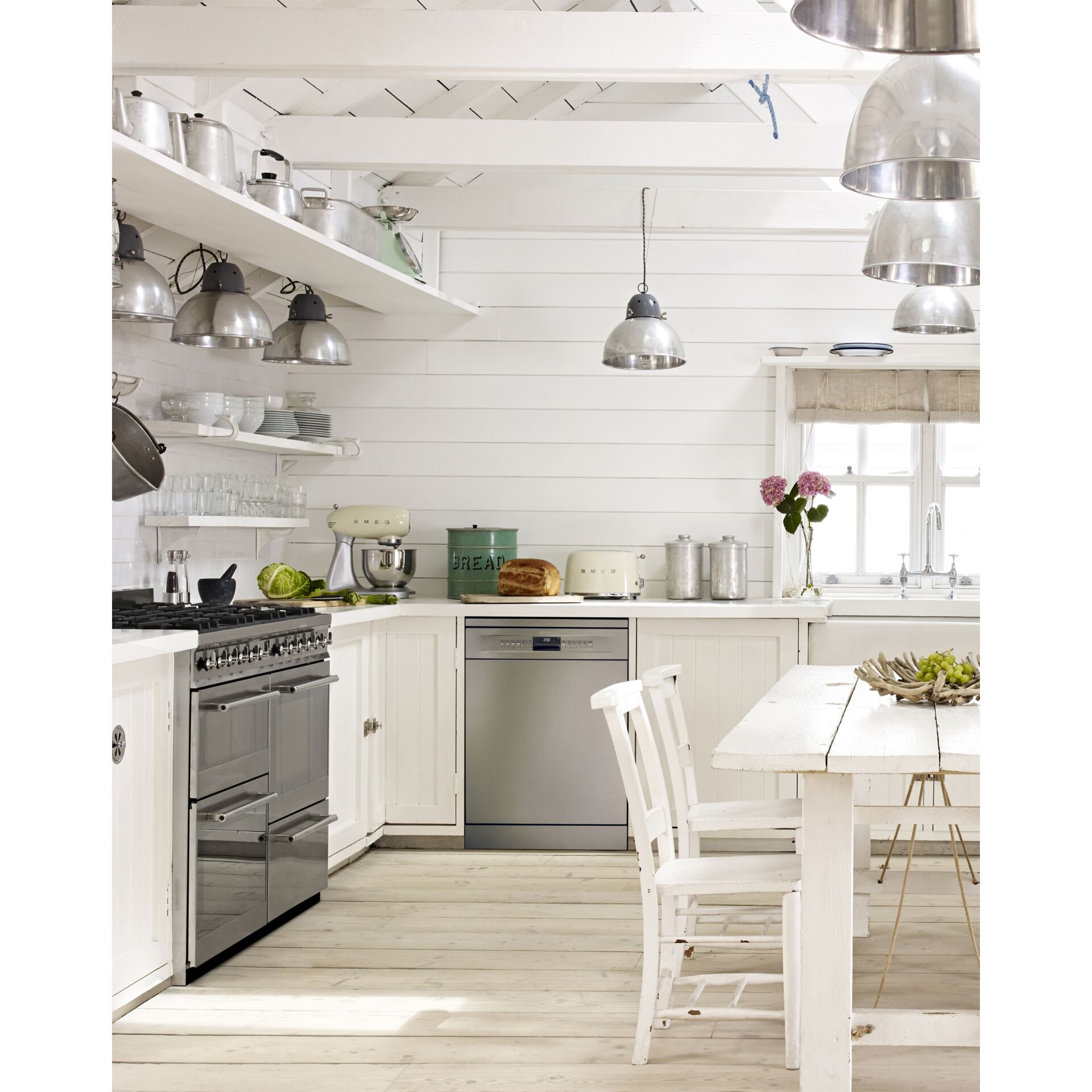 Drinnen, Innenarchitektur, Küche, Kücheninsel