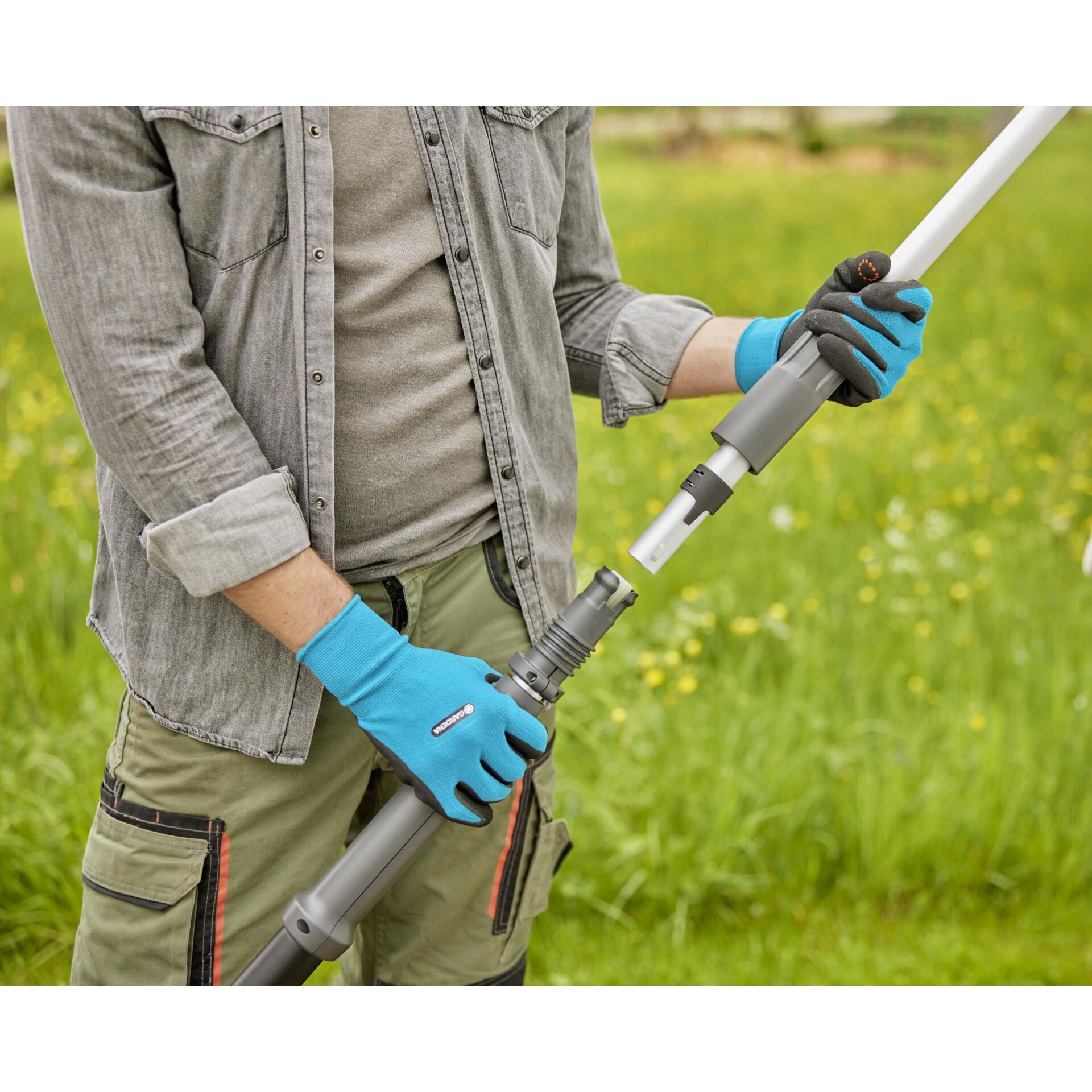 Drinnen, Innenarchitektur, Kleidung, Handschuh, Gras
