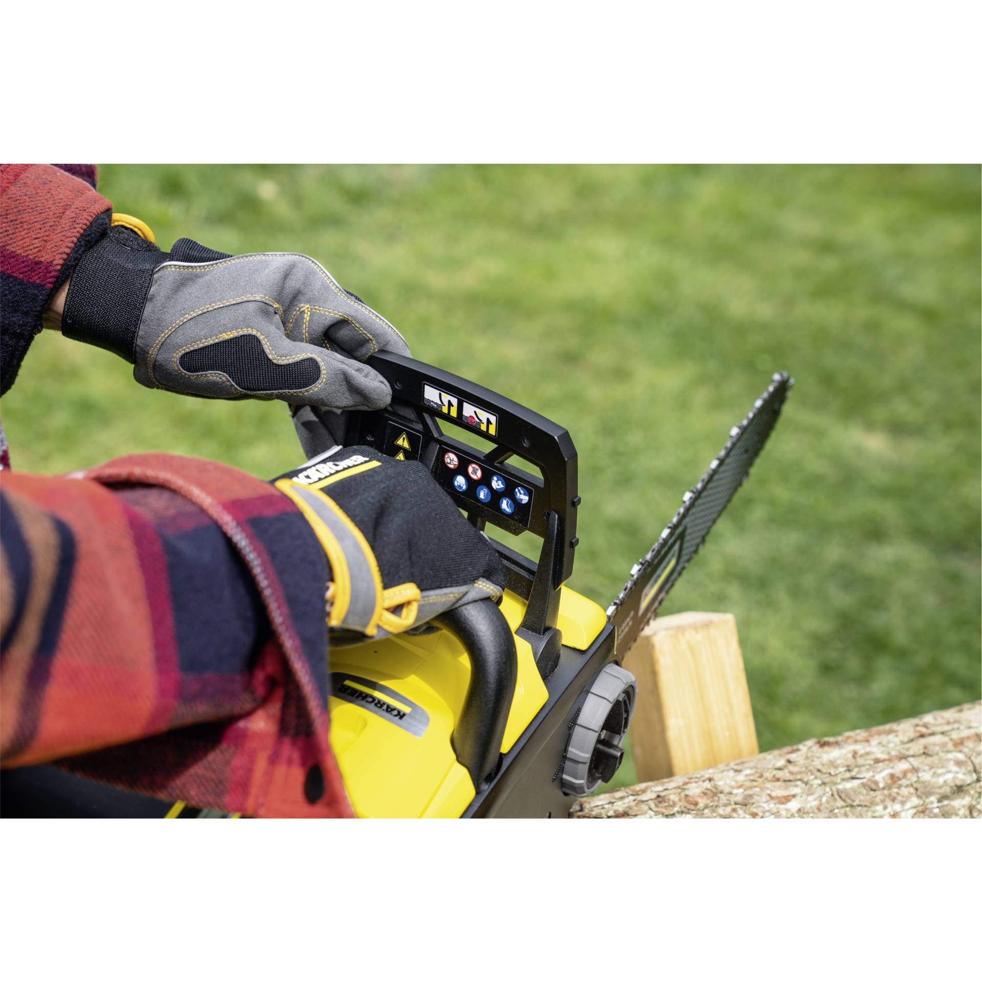 Bekleidung, Handschuh, Gerät, Drinnen, Innenarchitektur