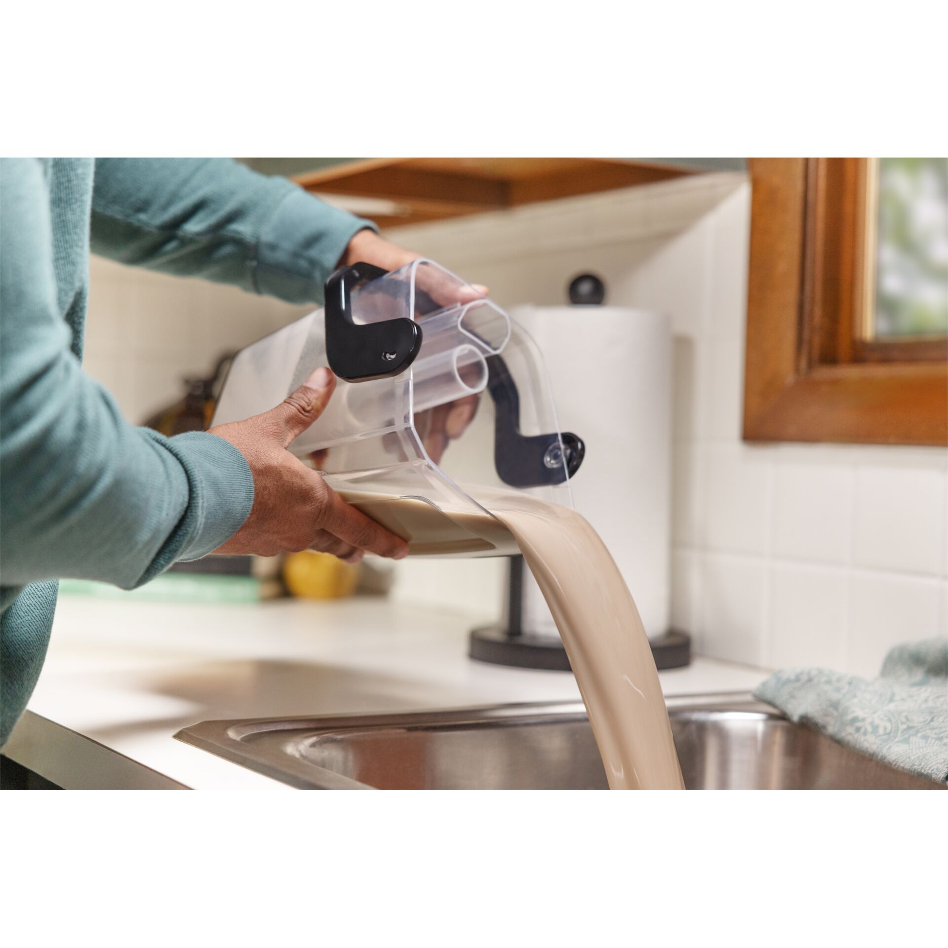 Drinnen, Innenarchitektur, Waschbeckenarmatur, Erwachsener, Männlich, Mann, Person, Waschbeckenarmatur, Erwachsener, Männlich, Mann, Person, Waschbeckenarmatur, Erwachsener, Männlich, Mann, Person, Waschbeckenarmatur, Erwachsener, Männlich, Mann, Person