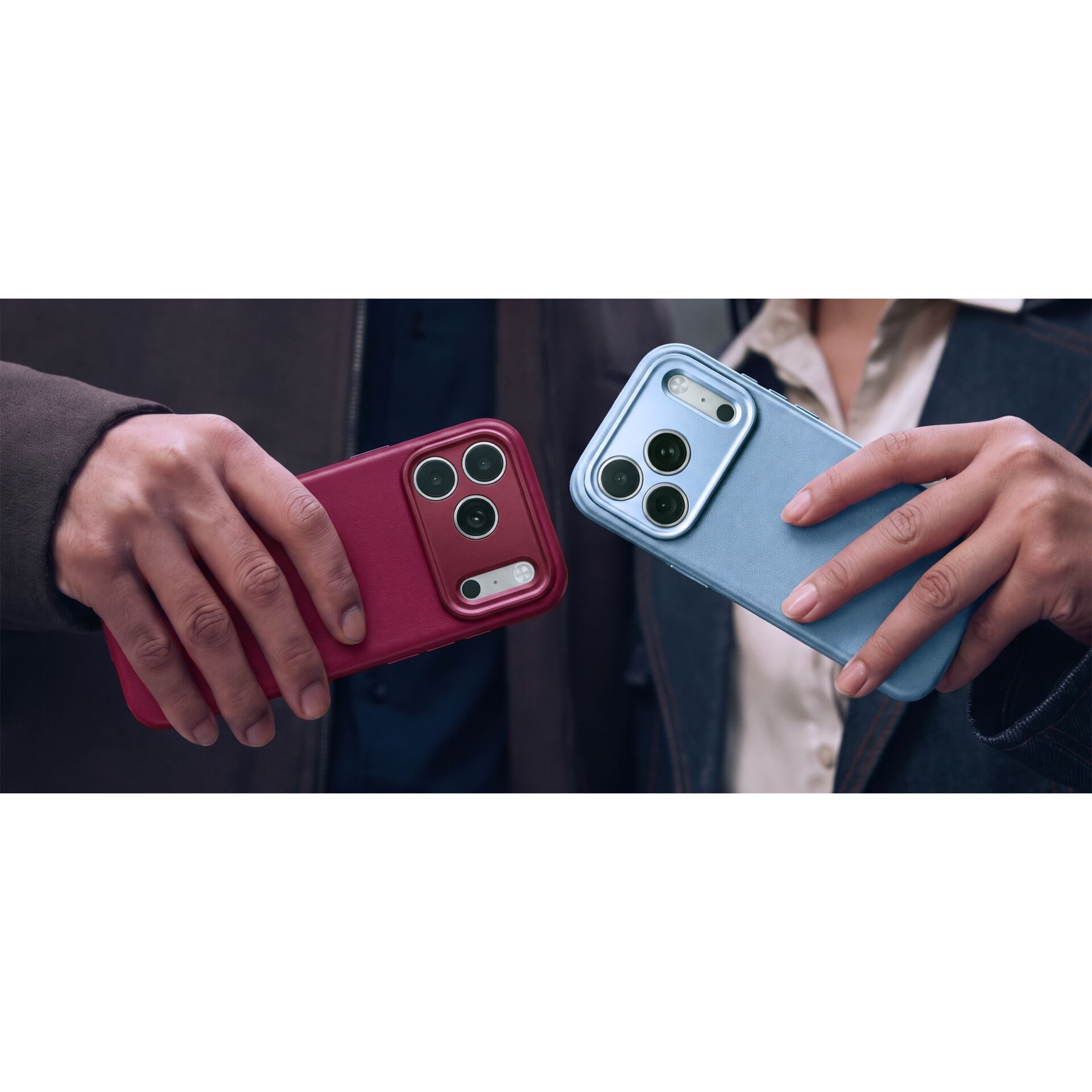 Smartphone, Triple camera, Magic protective case, Rote Hülle, Blaue Hülle