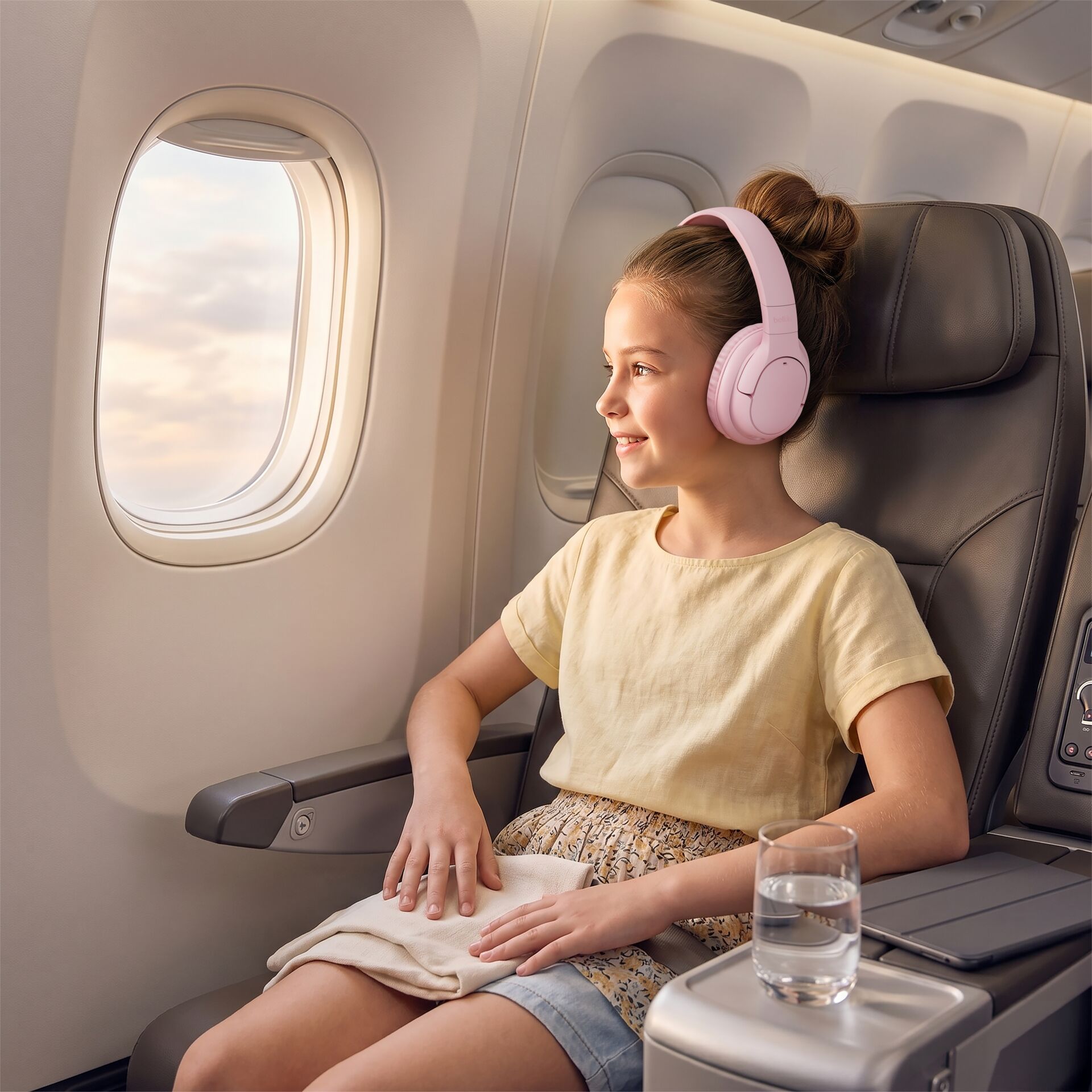kopfhörer, pink, over-ear, flugzeug, passagier