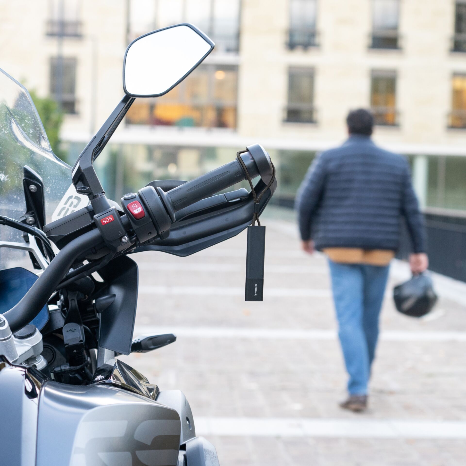 Erwachsener, Männlich, Mann, Person, Motorrad, Erwachsener, Männlich, Mann, Person, Mantel