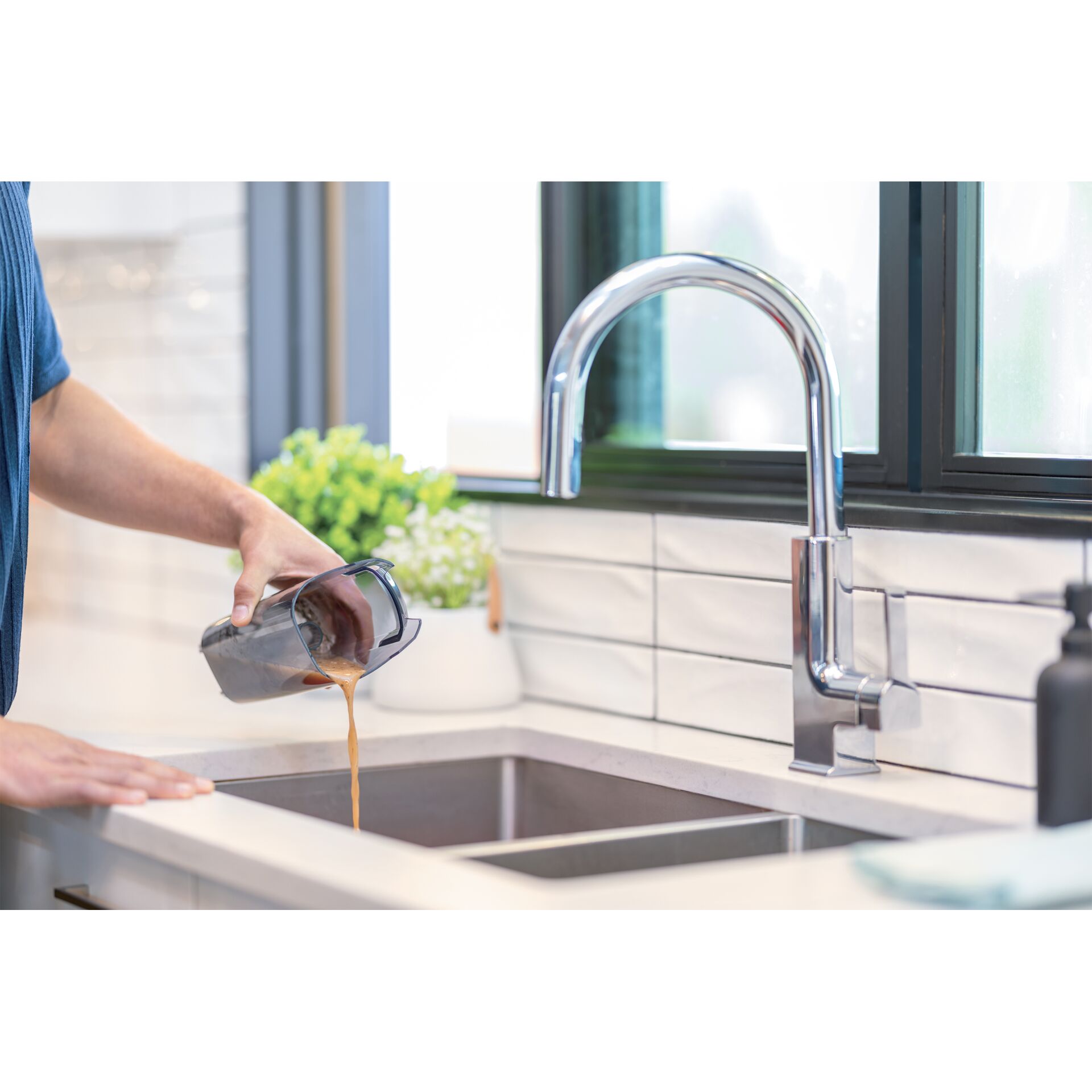 Sinken, Waschbeckenhahn