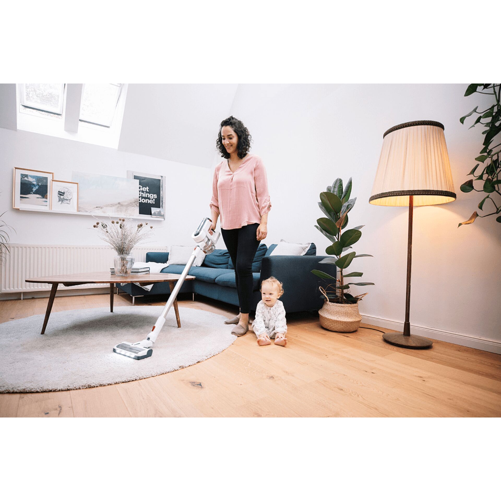 Lampe, Innenarchitektur, Erwachsene, Person, Frau