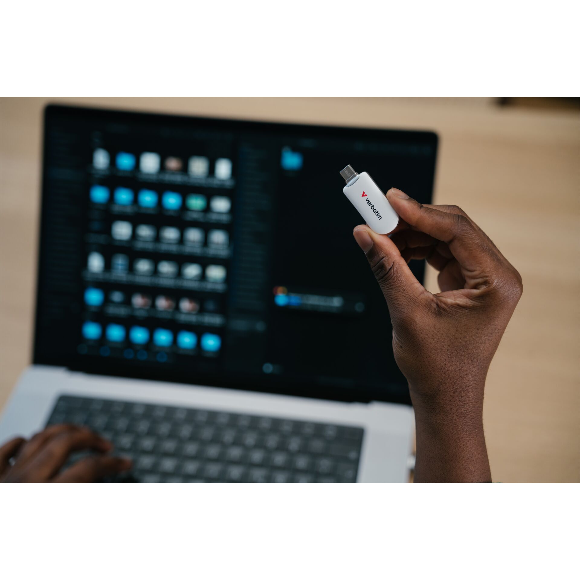 Elektronik, Laptop, PC, Kosmetik, Parfüm