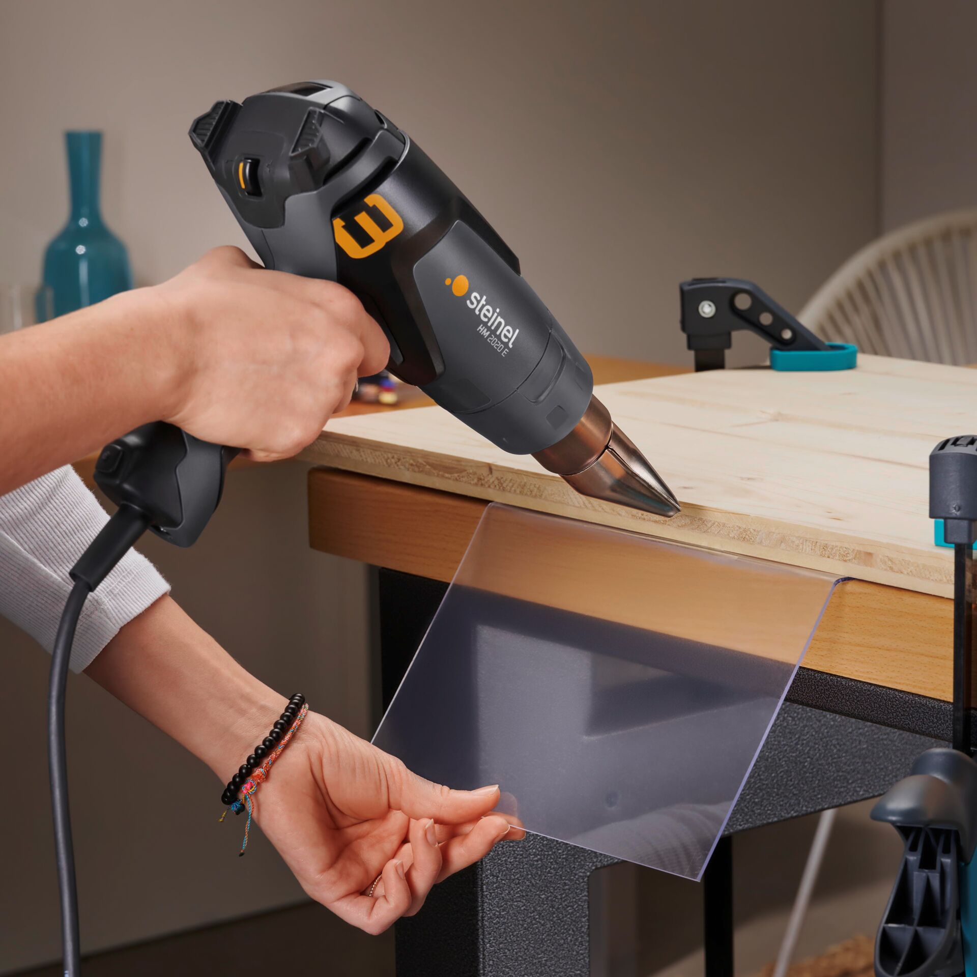 Drinnen, Innenarchitektur, Gerät, Elektrische Bohrmaschine, Werkzeug