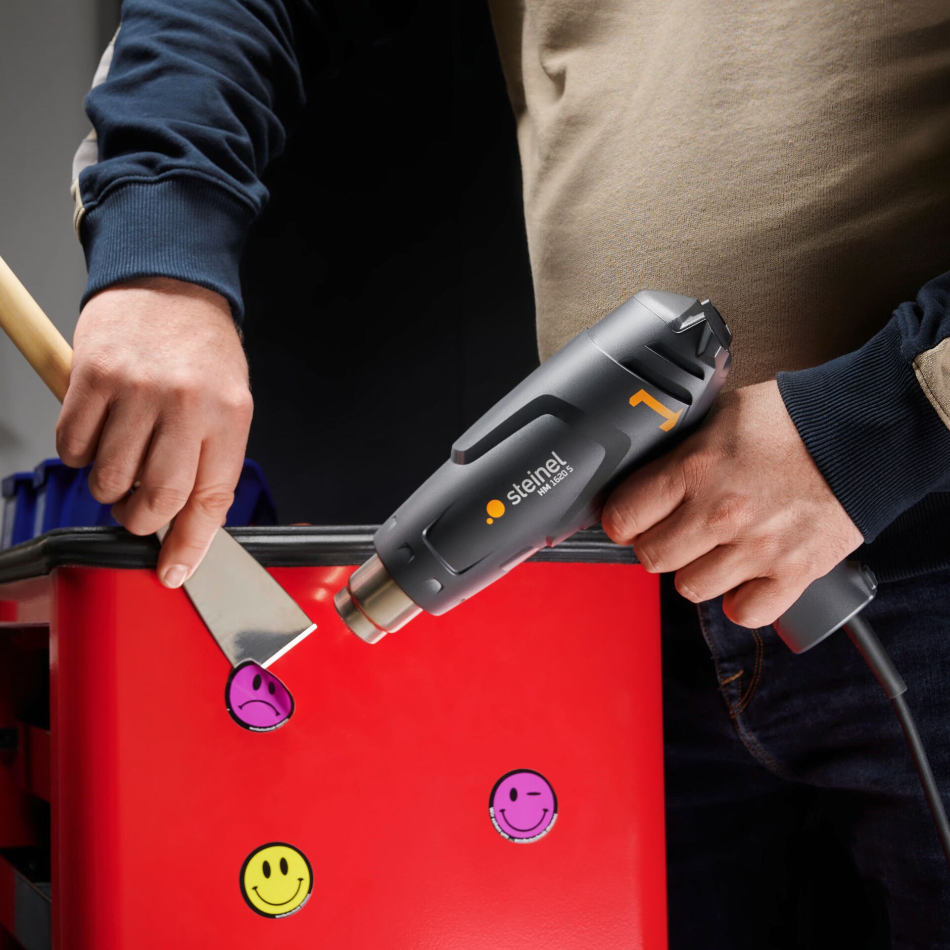 Gerät, Fön, Elektrisches Gerät