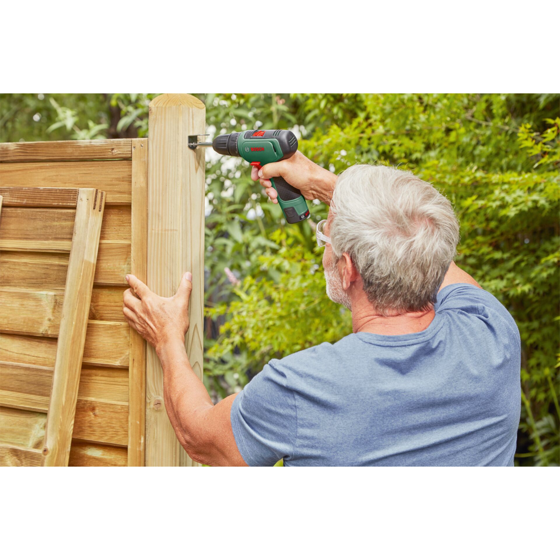 Drinnen, Innenarchitektur, Elektrische Bohrmaschine, Werkzeug, Holz