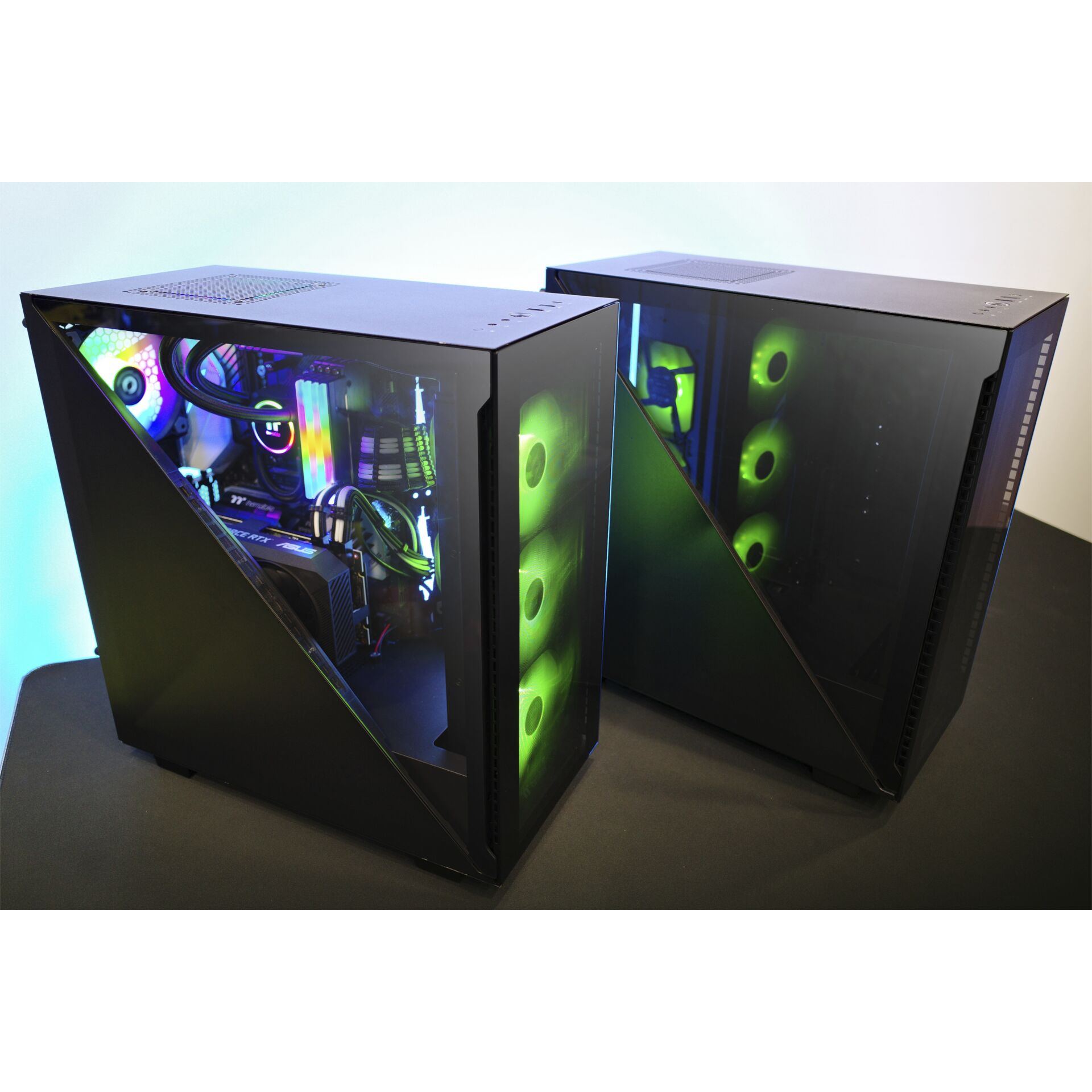 PC-Gehäuse, Midi-Tower, Glasseite, RGB-Beleuchtung, grüne Lüfter